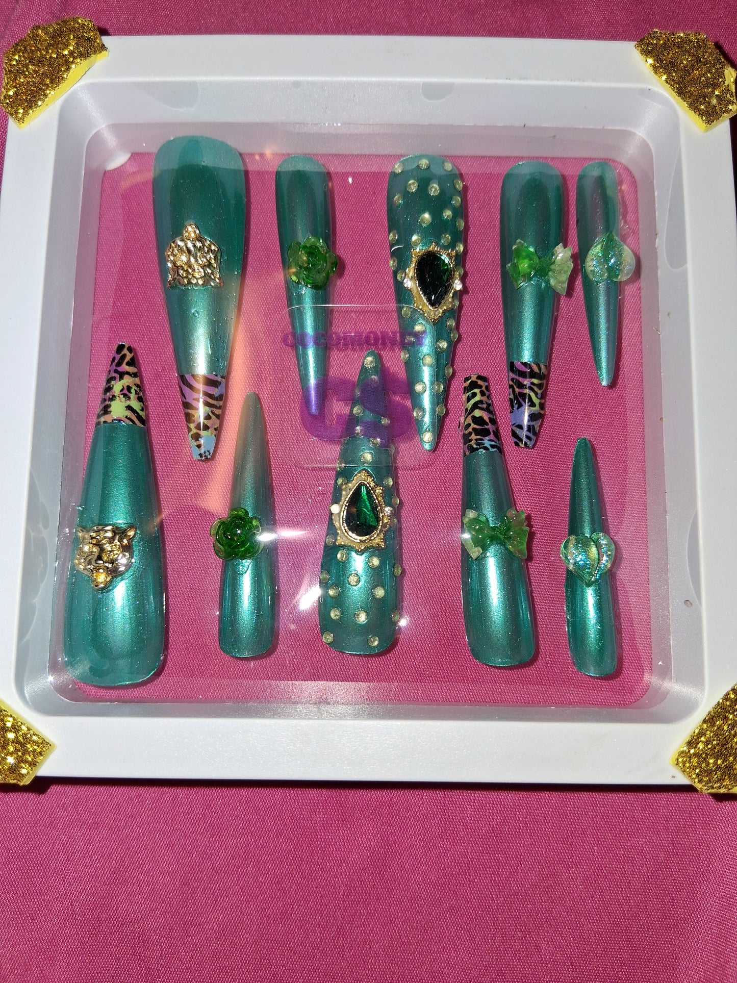 COCOMONEY NAILS CUSTOM 1 OF 1 GLUE ON PRESS ON COMES WITH FREE GIFTS #p6
