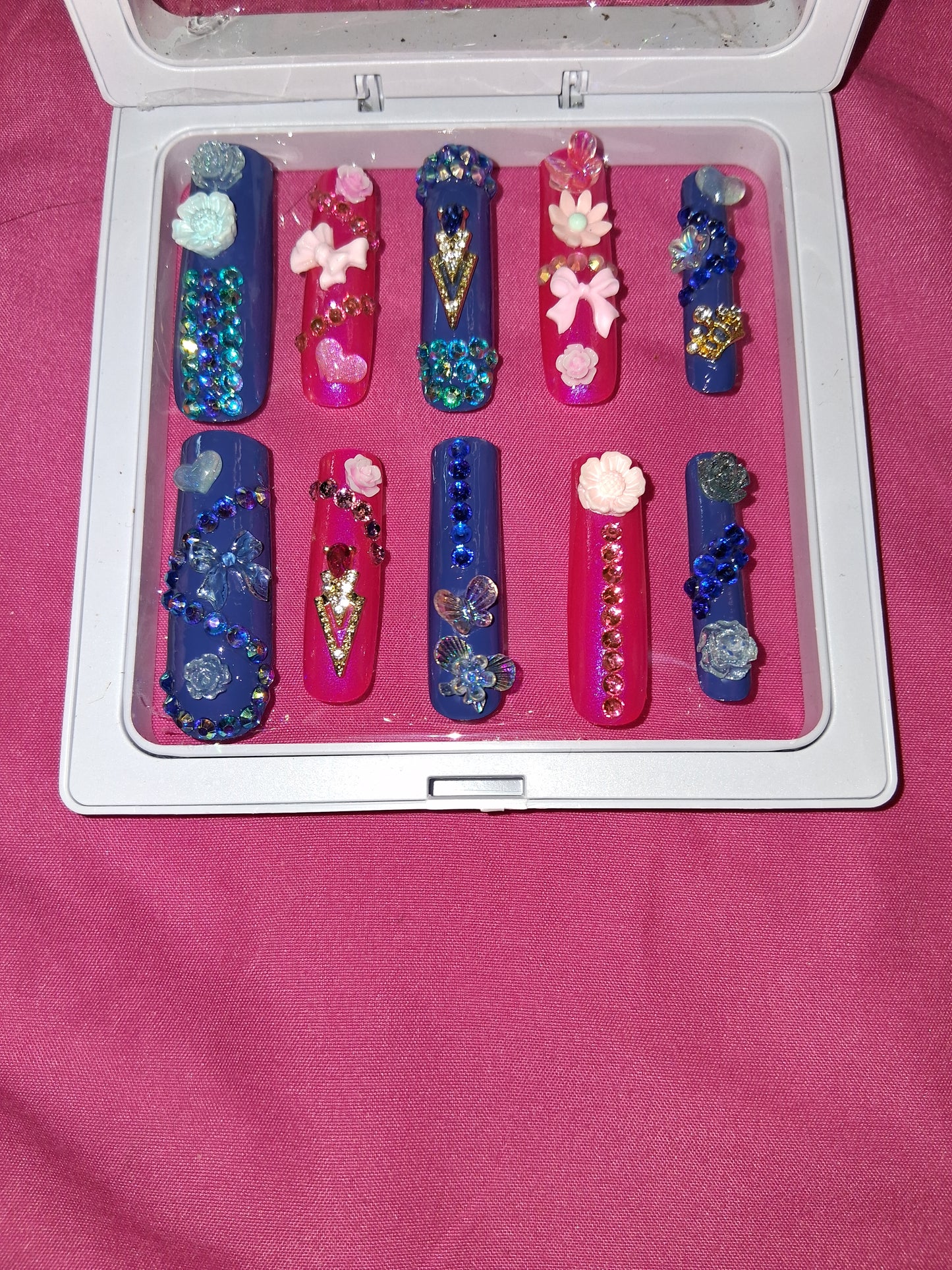 COCOMONEY NAILS CUSTOM 1 OF 1 GLUE ON PRESS ON COMES WITH FREE GIFTS #o16
