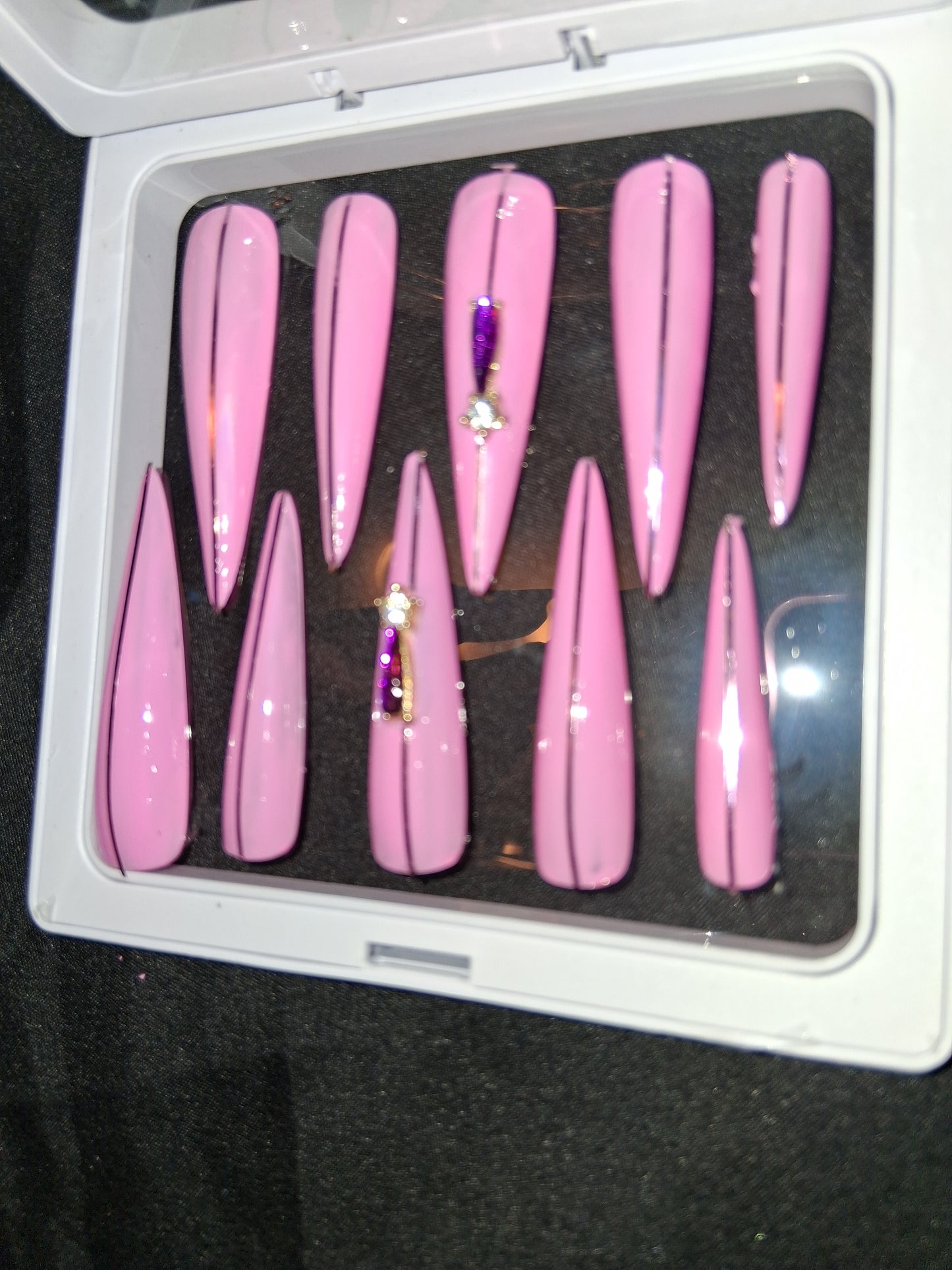 COCOMONEY NAILS CUSTOM 1 OF 1 GLUE ON PRESS ON COMES WITH FREE GIFTS #p44