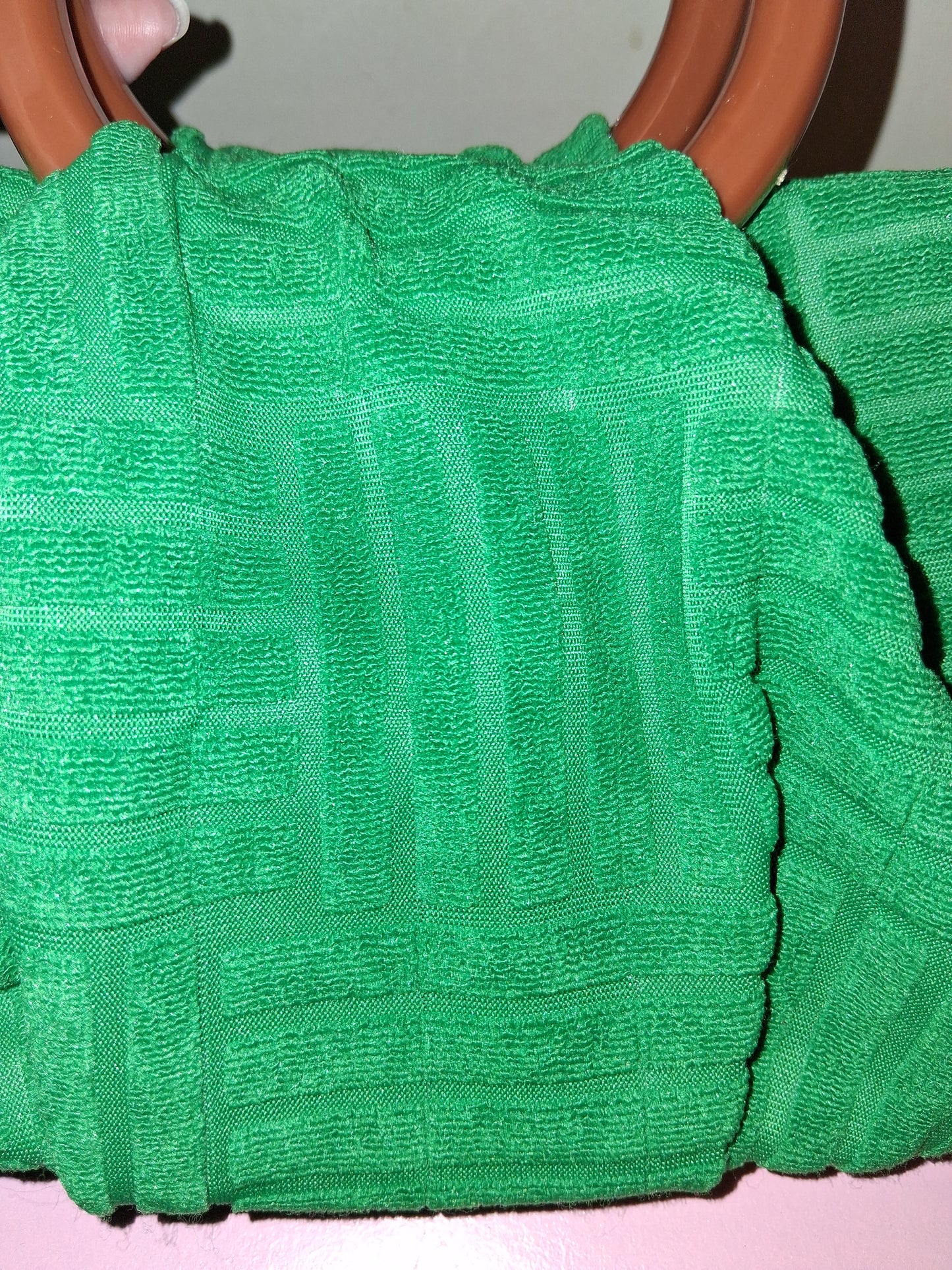 COCOMONEY MINI PURSE GREEN 8IN BY 6IN BY 4IN ONLY 1