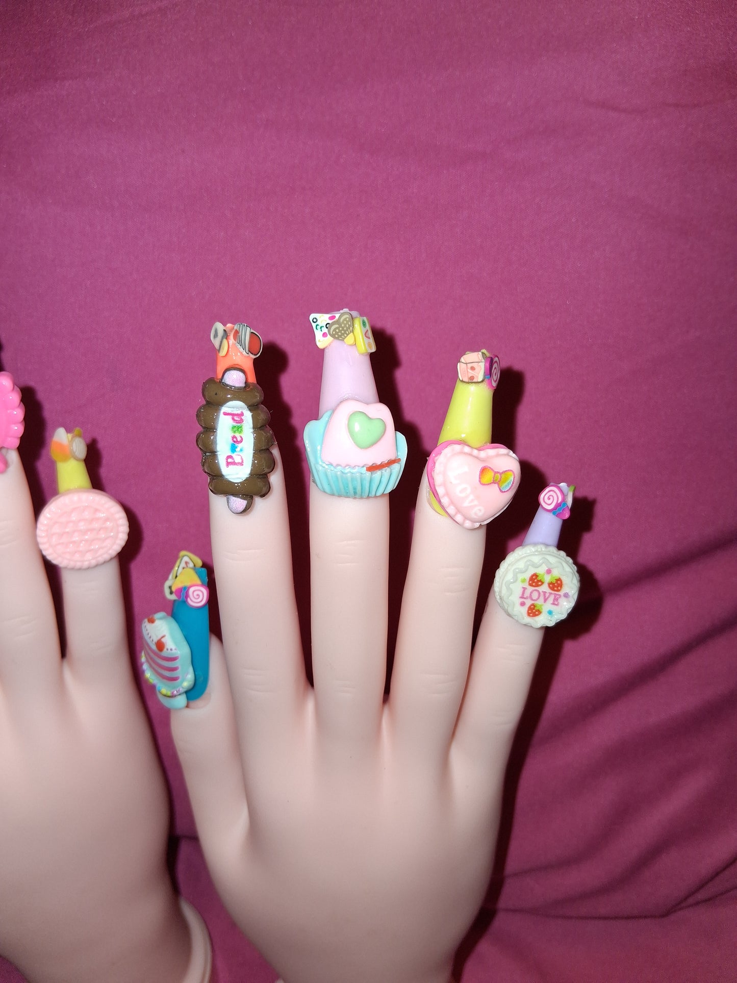 COCOMONEY NAILS CUSTOM 1 OF 1 GLUE ON PRESS ON COMES WITH FREE GIFTS #o76