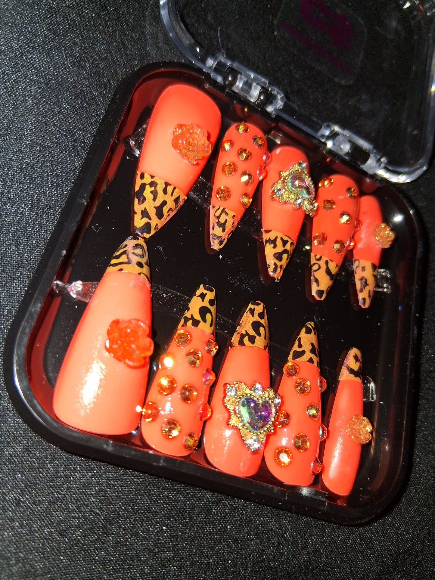 COCOMONEY NAILS CUSTOM 1 OF A KIND PIECES ACRYLIC COMES WITH FREE GIFTS
