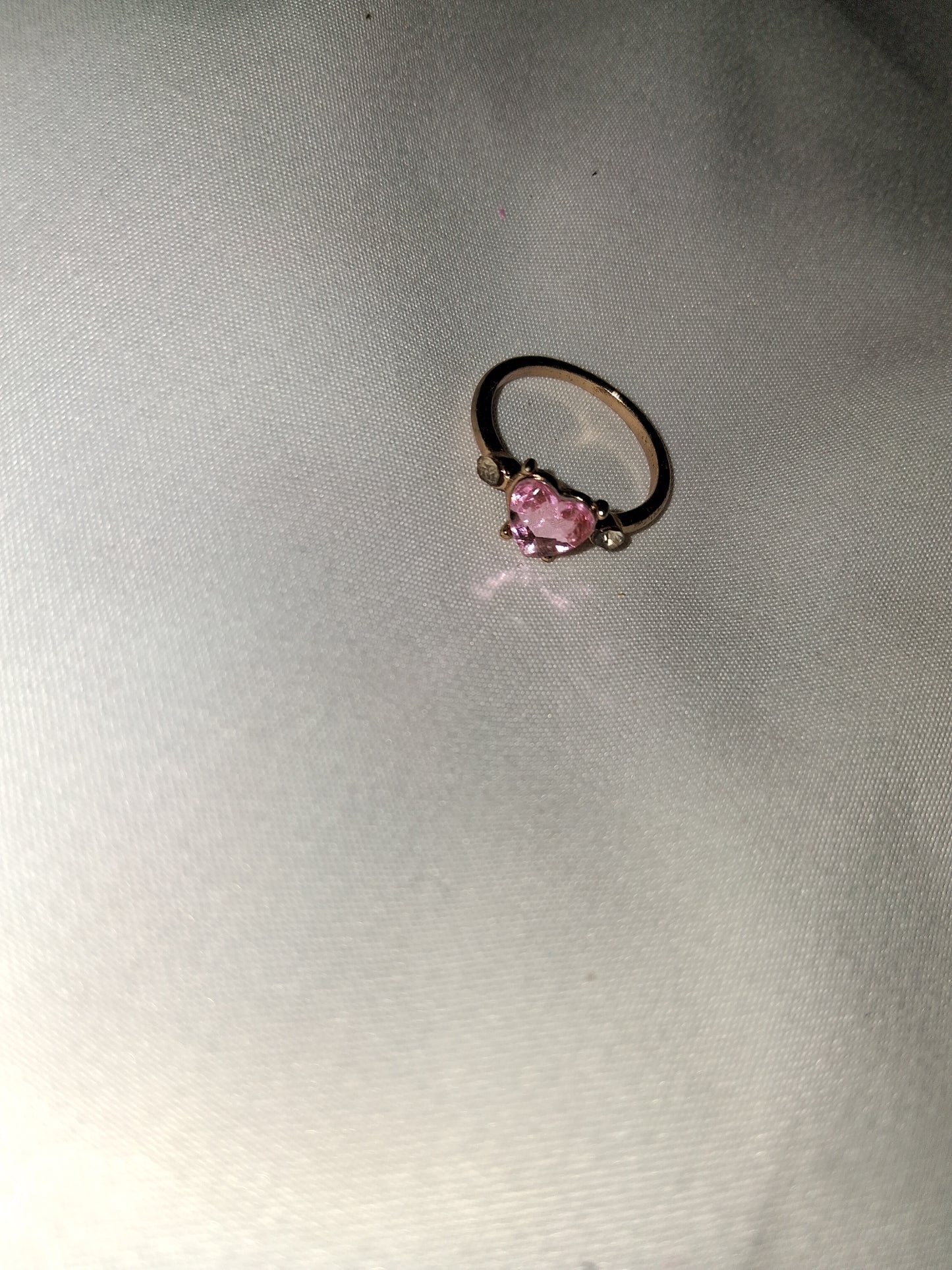Gold ring heart size 7 costume COCOMONEY