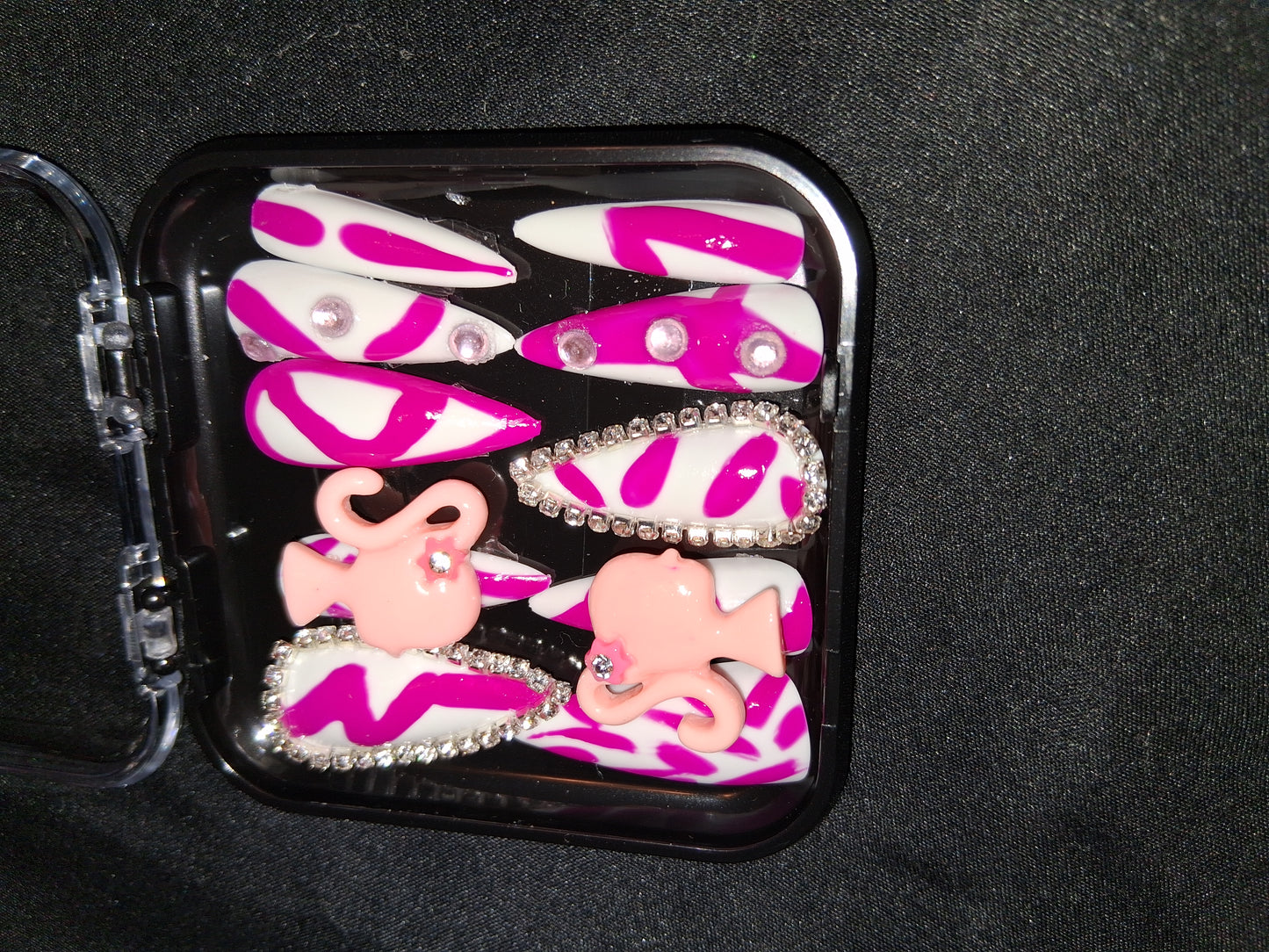 COCOMONEY NAILS CUSTOM ONE OF A KIND PIECES WITH NAIL BAG AND FREE GIFTS ACRYLIC