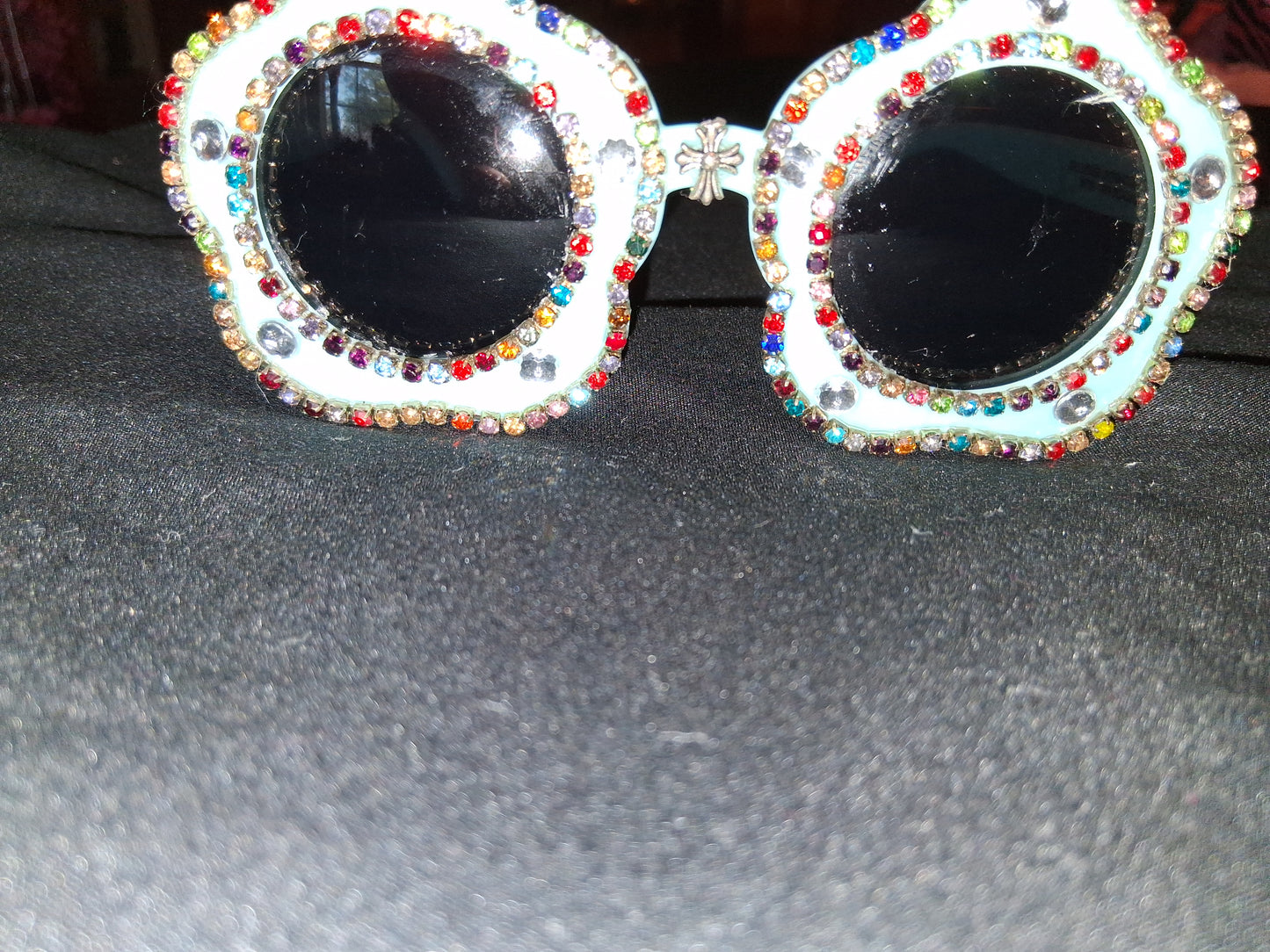COCOMONEY GLASSES 1 OF A KIND CUSTOM SUN GLASSES PLASTIC πΆ comes with free gifts π