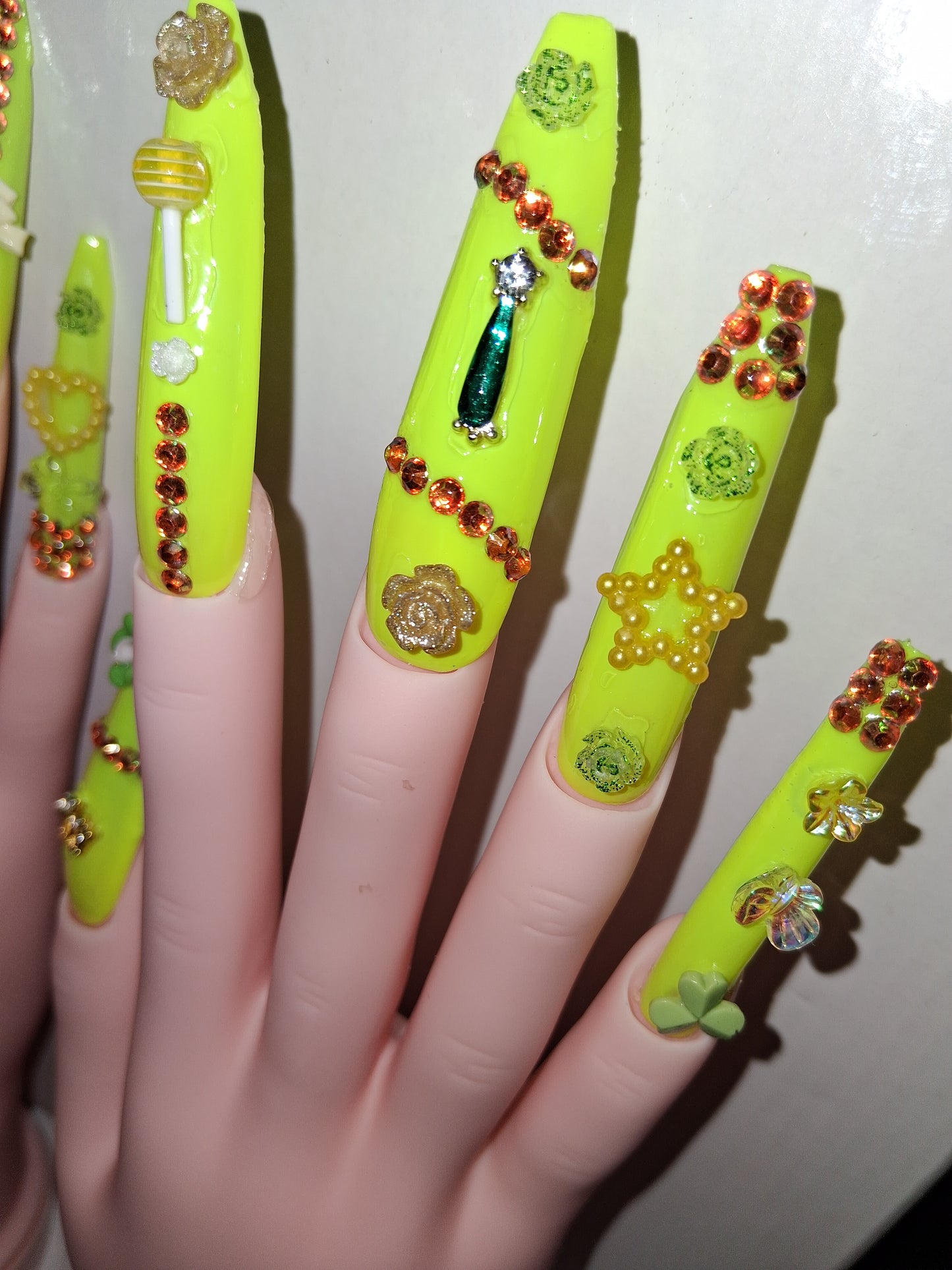 COCOMONEY NAILS CUSTOM 1 OF 1 GLUE ON PRESS ON COMES WITH FREE GIFTS #o89