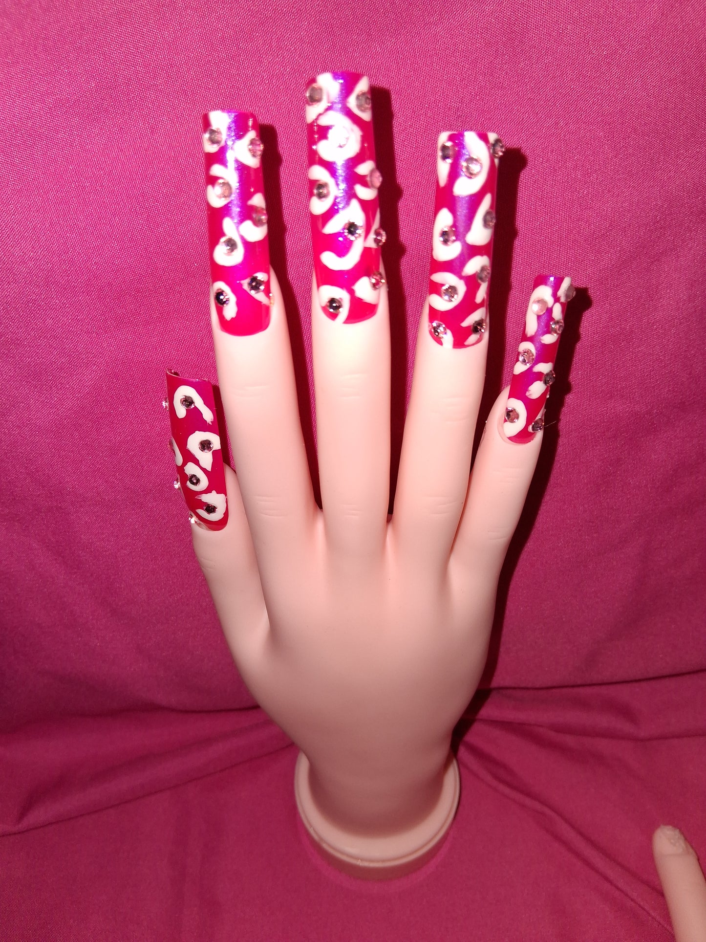 COCOMONEY NAILS CUSTOM 1 OF 1 GLUE ON PRESS ON COMES WITH FREE GIFTS #o8