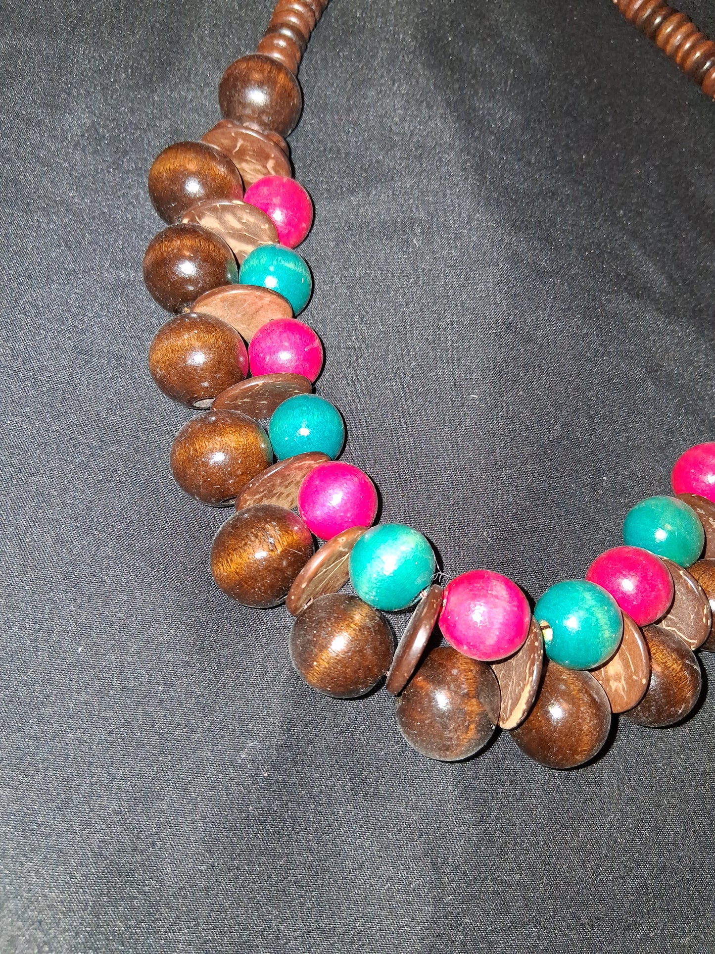 COCOMONEY NECKLACE WOOD 22IN