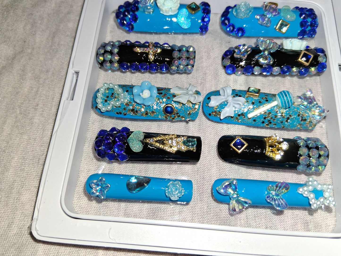 COCOMONEY NAILS CUSTOM 1 OF 1 GLUE ON PRESS ON COMES WITH FREE GIFTS #p13