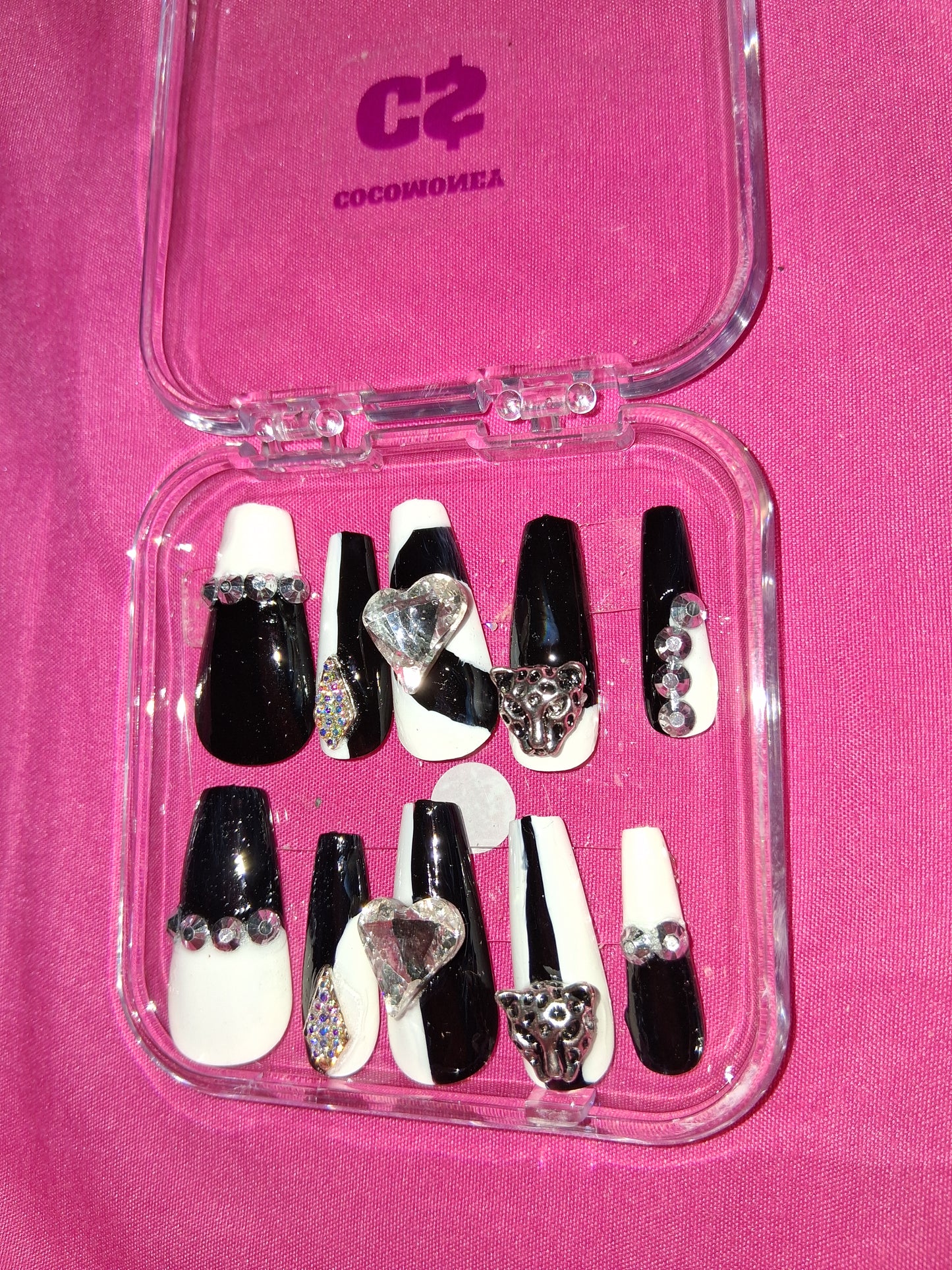 COCOMONEY NAILS CUSTOM 1 OF 1 GLUE ON PRESS ON COMES WITH FREE GIFTS #b100