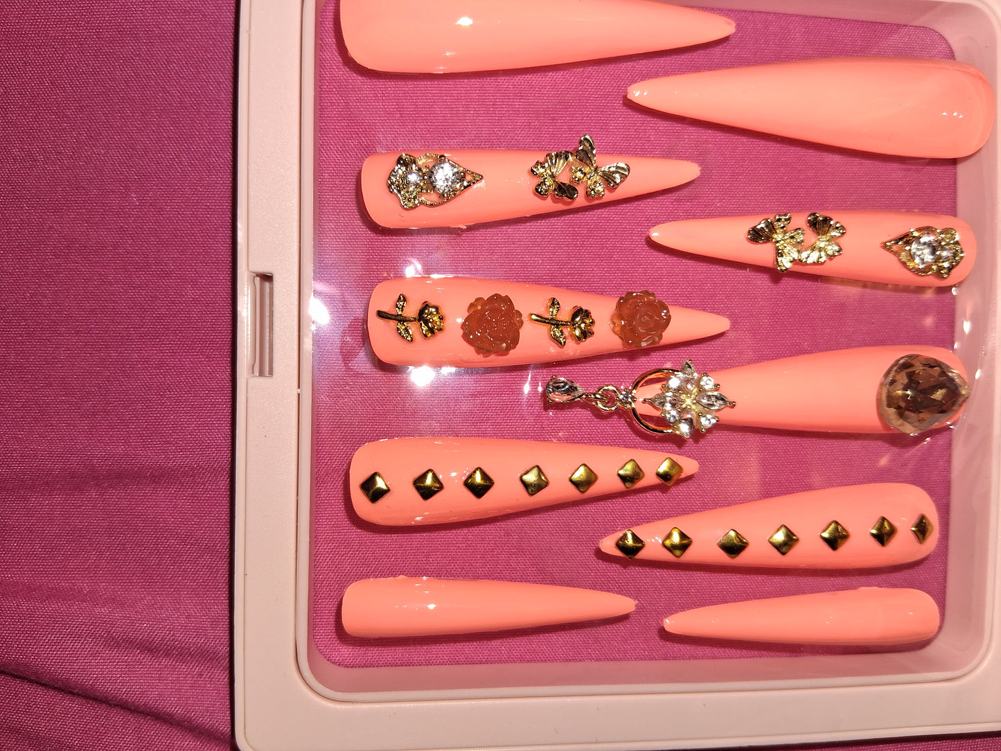 COCOMONEY NAILS CUSTOM 1 OF 1 GLUE ON PRESS ON COMES WITH FREE GIFTS #o14