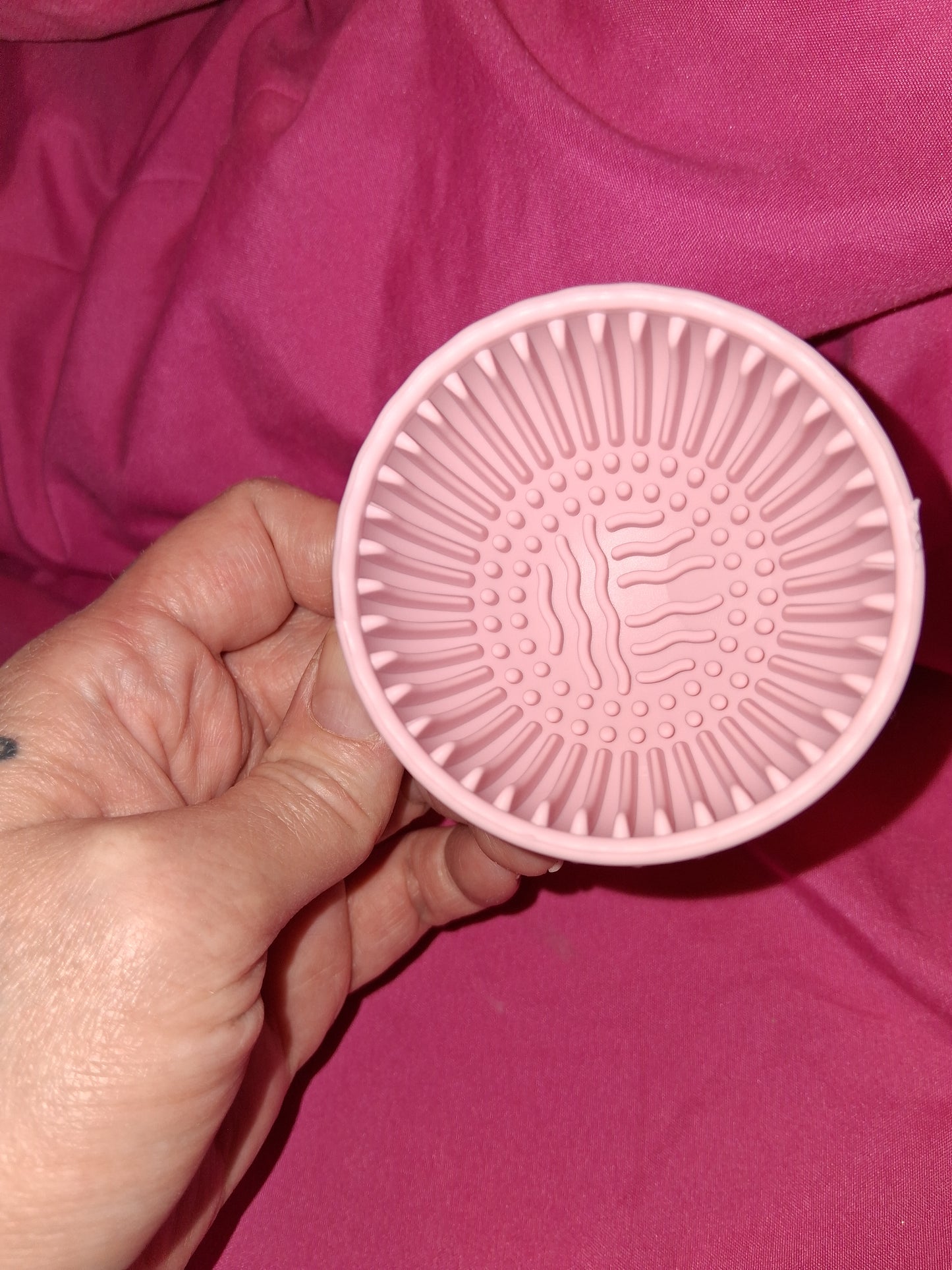 COCOMONEY CLEANER FOR MAKEUP BRUSHES