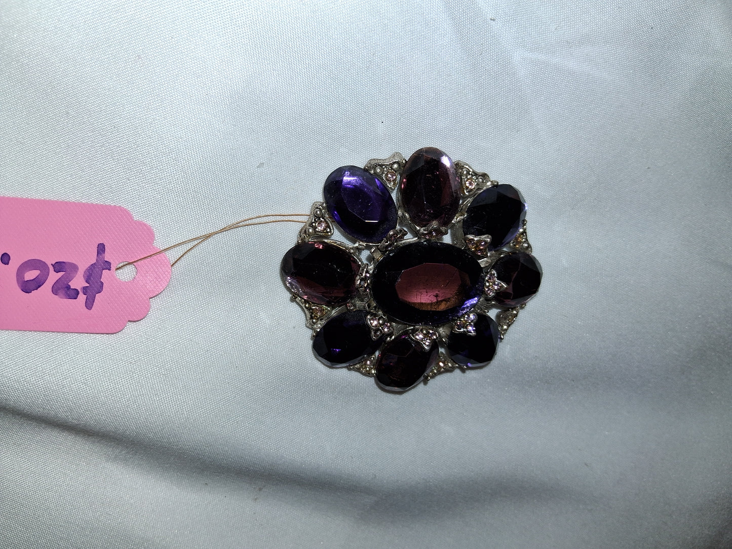 Brooch pink and purple stones only 1 COCOMONEY