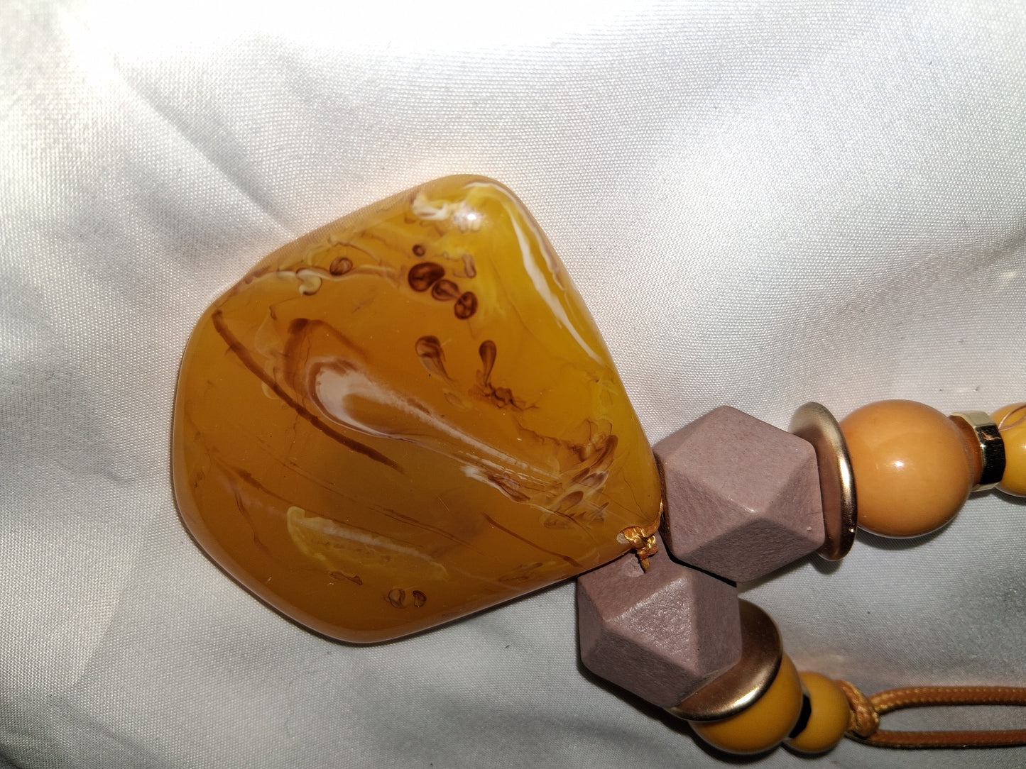 COCOMONEY NECKLACE 18IN CUSTOM JEWELRY only 1