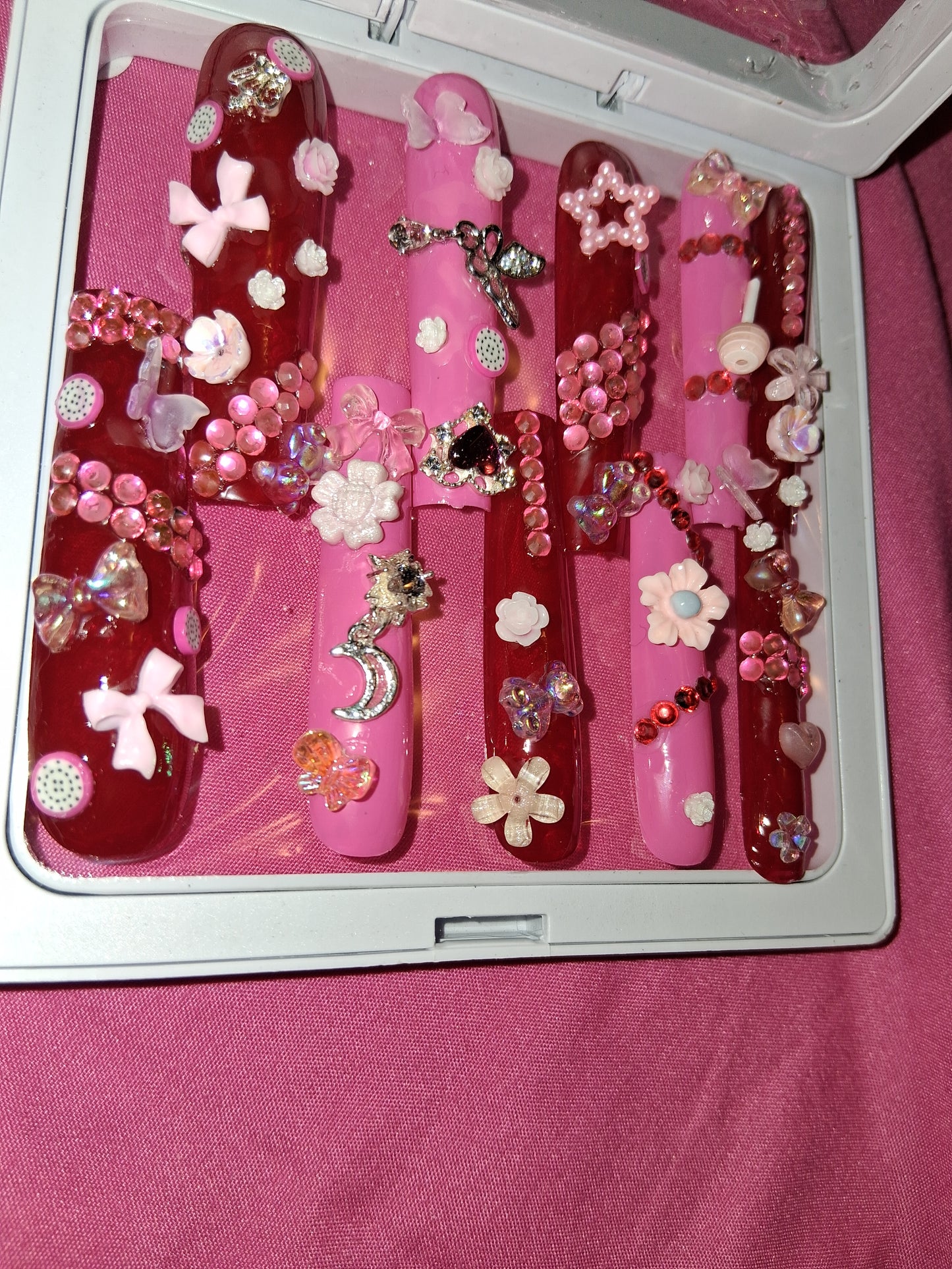 COCOMONEY NAILS CUSTOM 1 OF 1 GLUE ON PRESS ON COMES WITH FREE GIFTS #p66