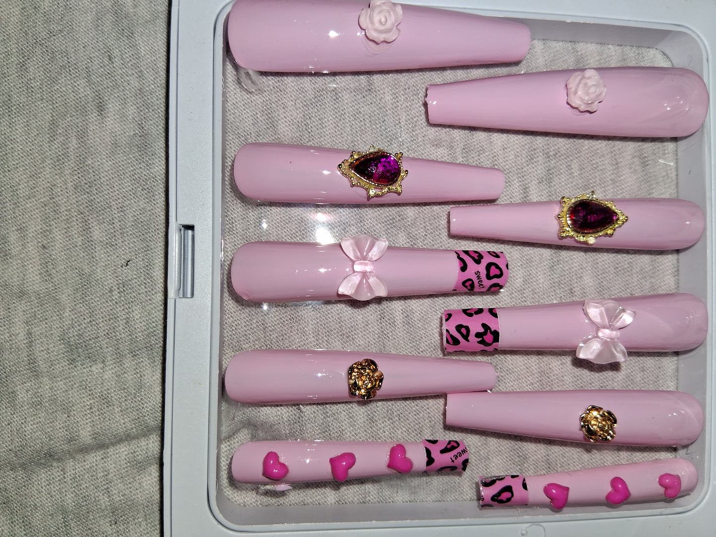 COCOMONEY NAILS CUSTOM 1 OF 1 GLUE ON PRESS ON COMES WITH FREE GIFTS #p62