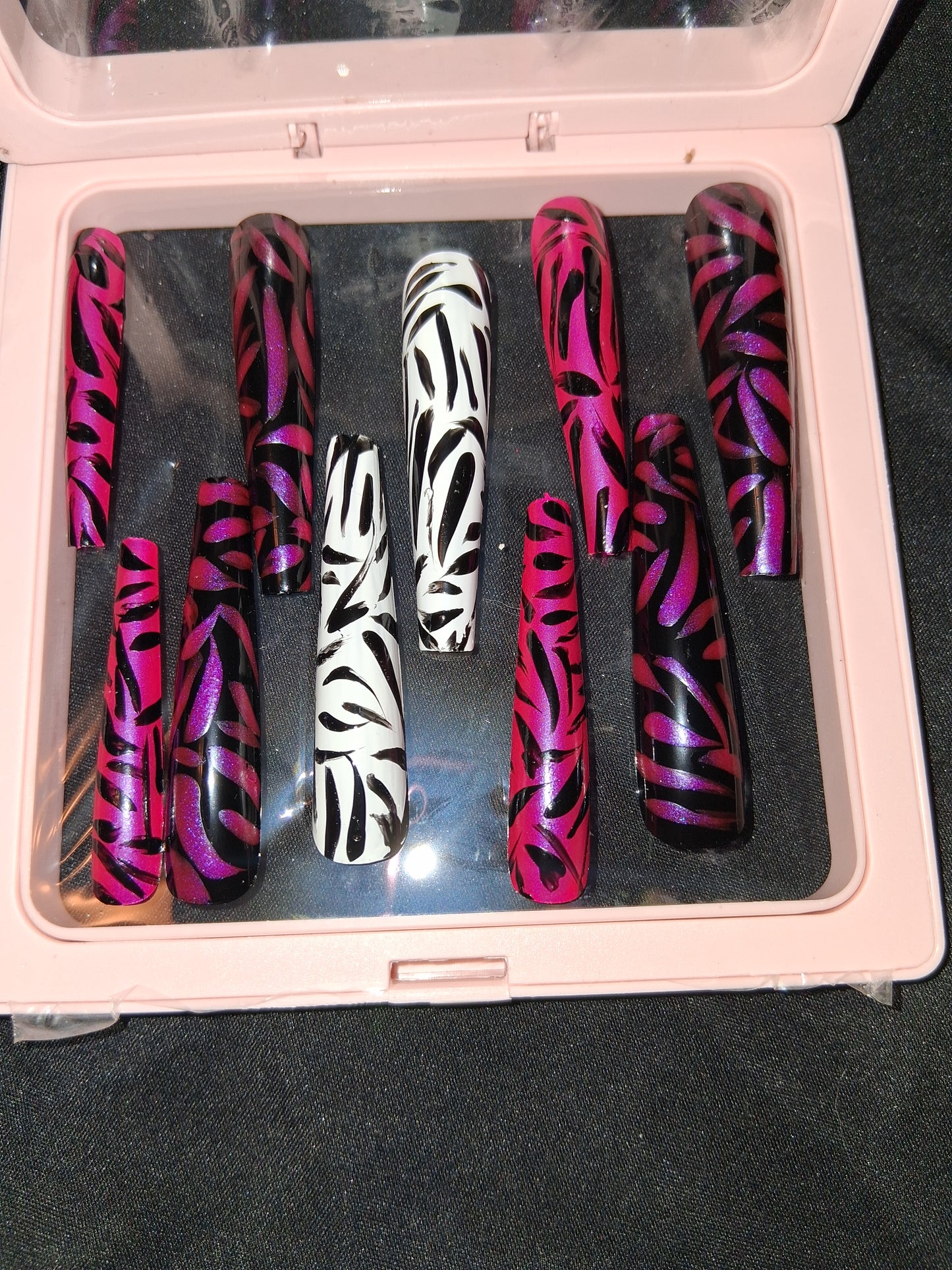 COCOMONEY NAILS CUSTOM 1 OF 1 GLUE ON PRESS ON COMES WITH FREE GIFTS #p53