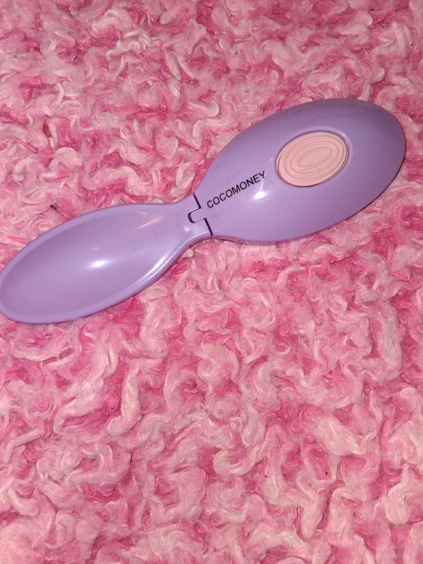 COCOMONEY HAIR BRUSH Foldable PLASTIC with free gift