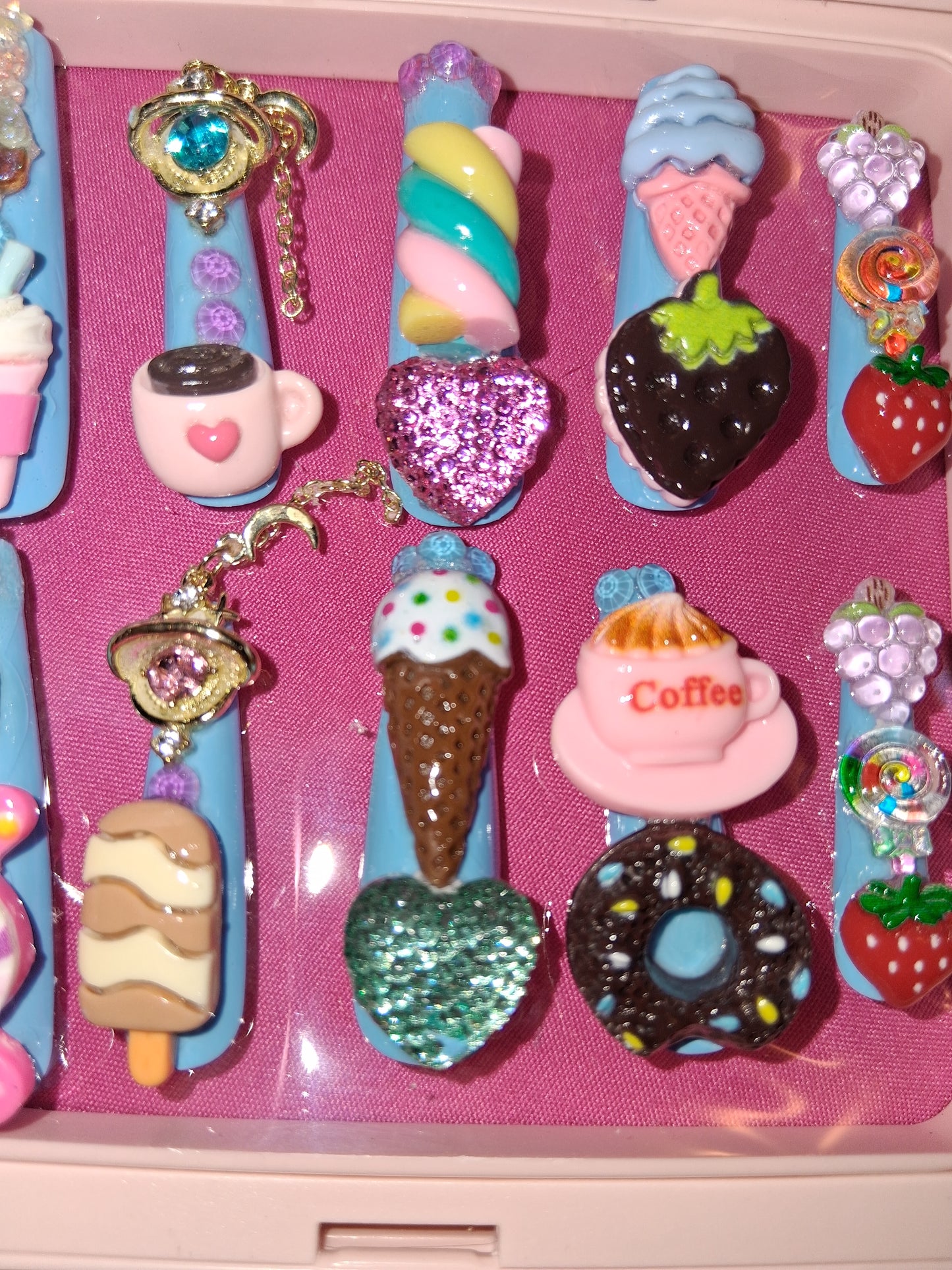 COCOMONEY NAILS CUSTOM 1 OF 1 GLUE ON PRESS ON COMES WITH FREE GIFTS #p4