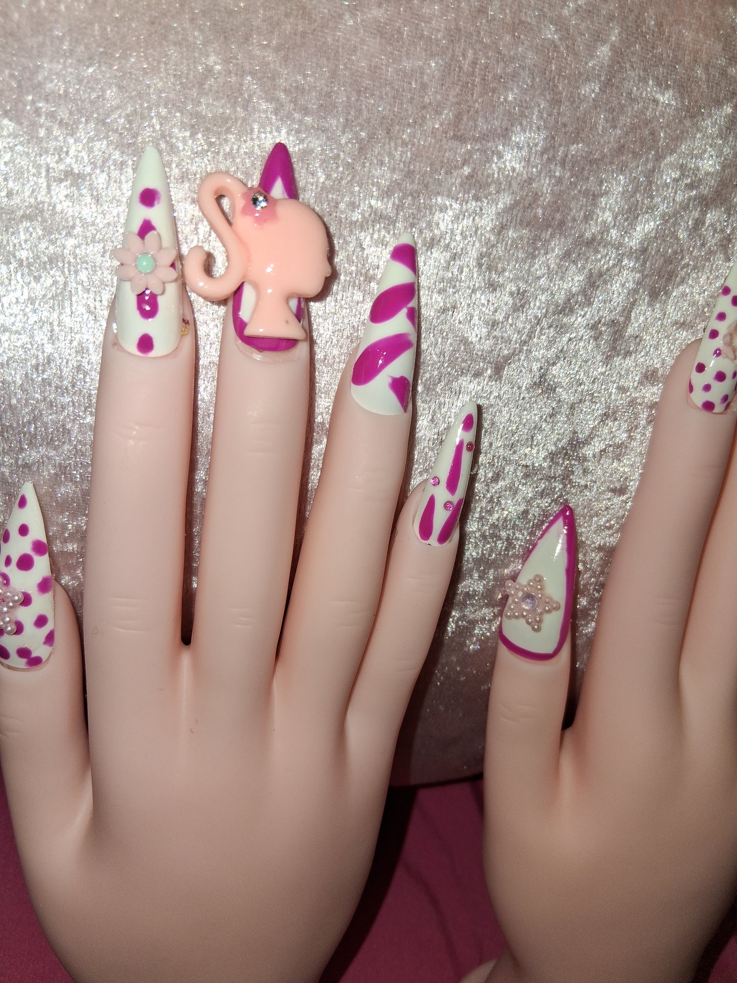 COCOMONEY NAILS CUSTOM 1 OF 1 GLUE ON PRESS ON COMES WITH FREE GIFTS #b97