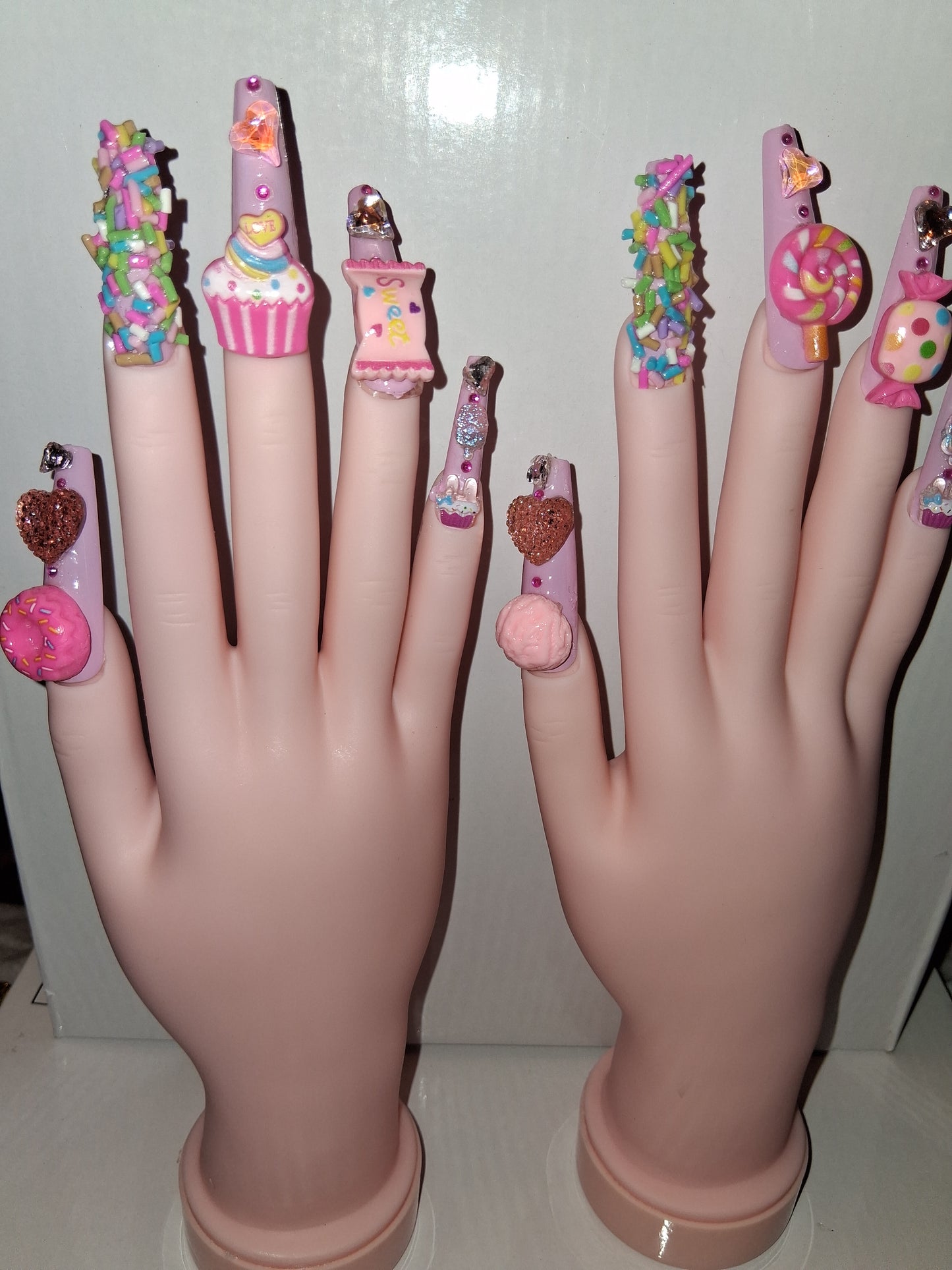 COCOMONEY NAILS CUSTOM 1 OF 1 GLUE ON PRESS ON COMES WITH FREE GIFTS #o90