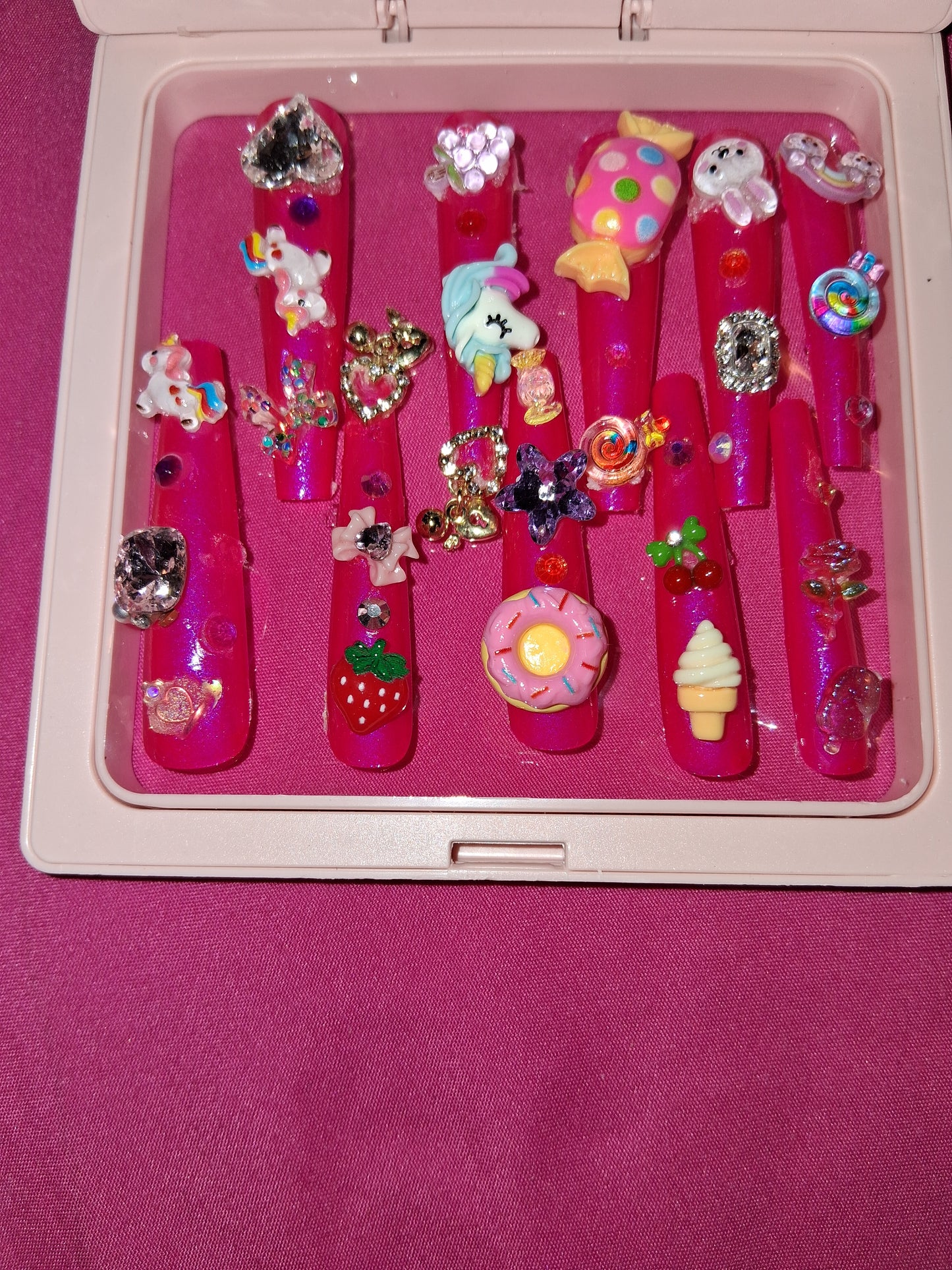 COCOMONEY NAILS CUSTOM 1 OF 1 GLUE ON PRESS ON COMES WITH FREE GIFTS #p27