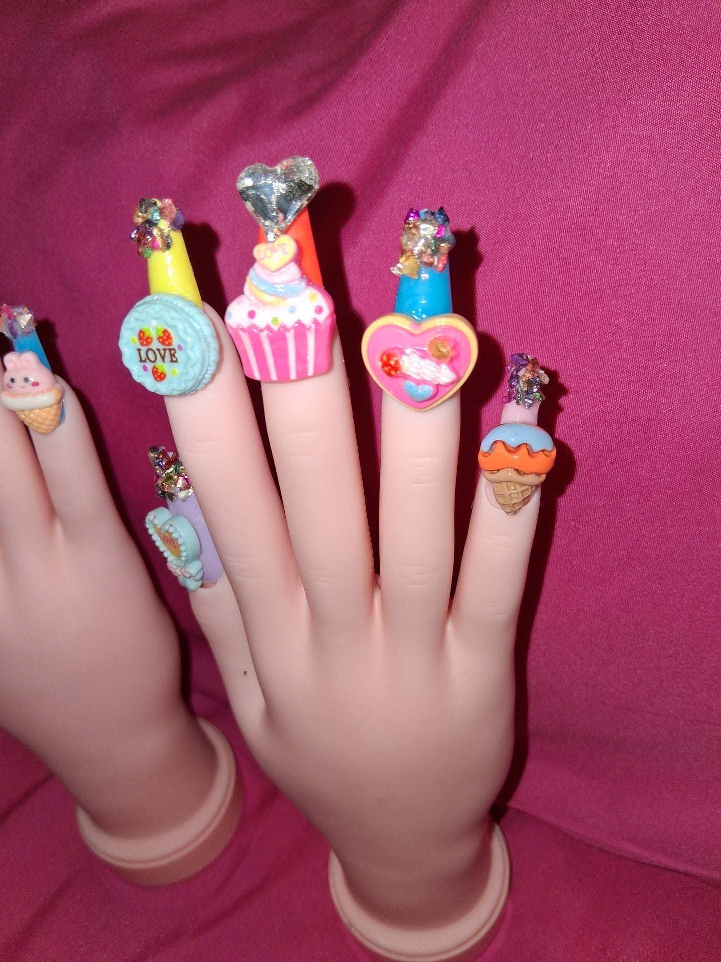 COCOMONEY NAILS CUSTOM 1 OF 1 GLUE ON PRESS ON COMES WITH FREE GIFTS #o79