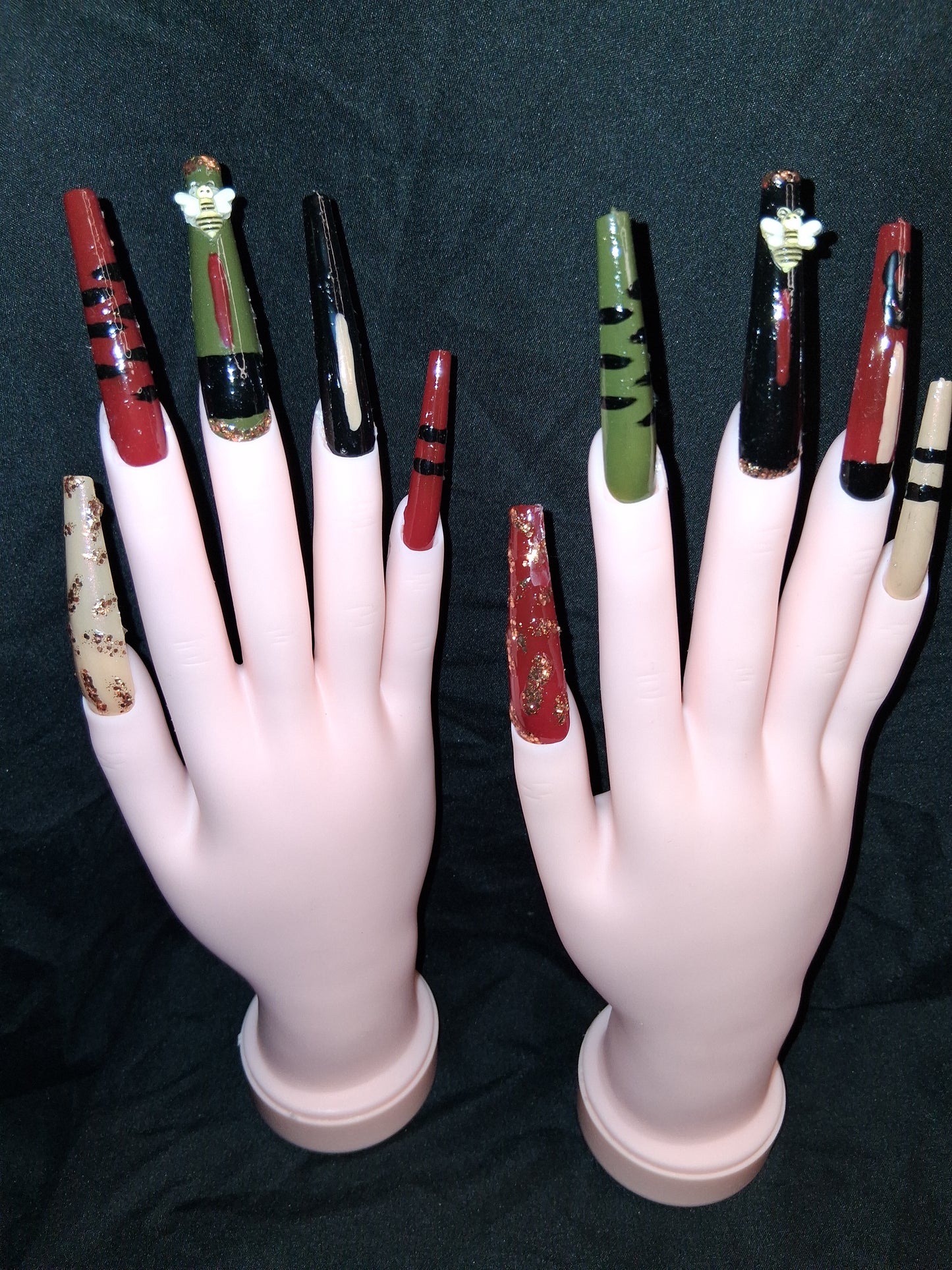 COCOMONEY NAILS CUSTOM 1 OF 1 GLUE ON PRESS ON COMES WITH FREE GIFTS #o50