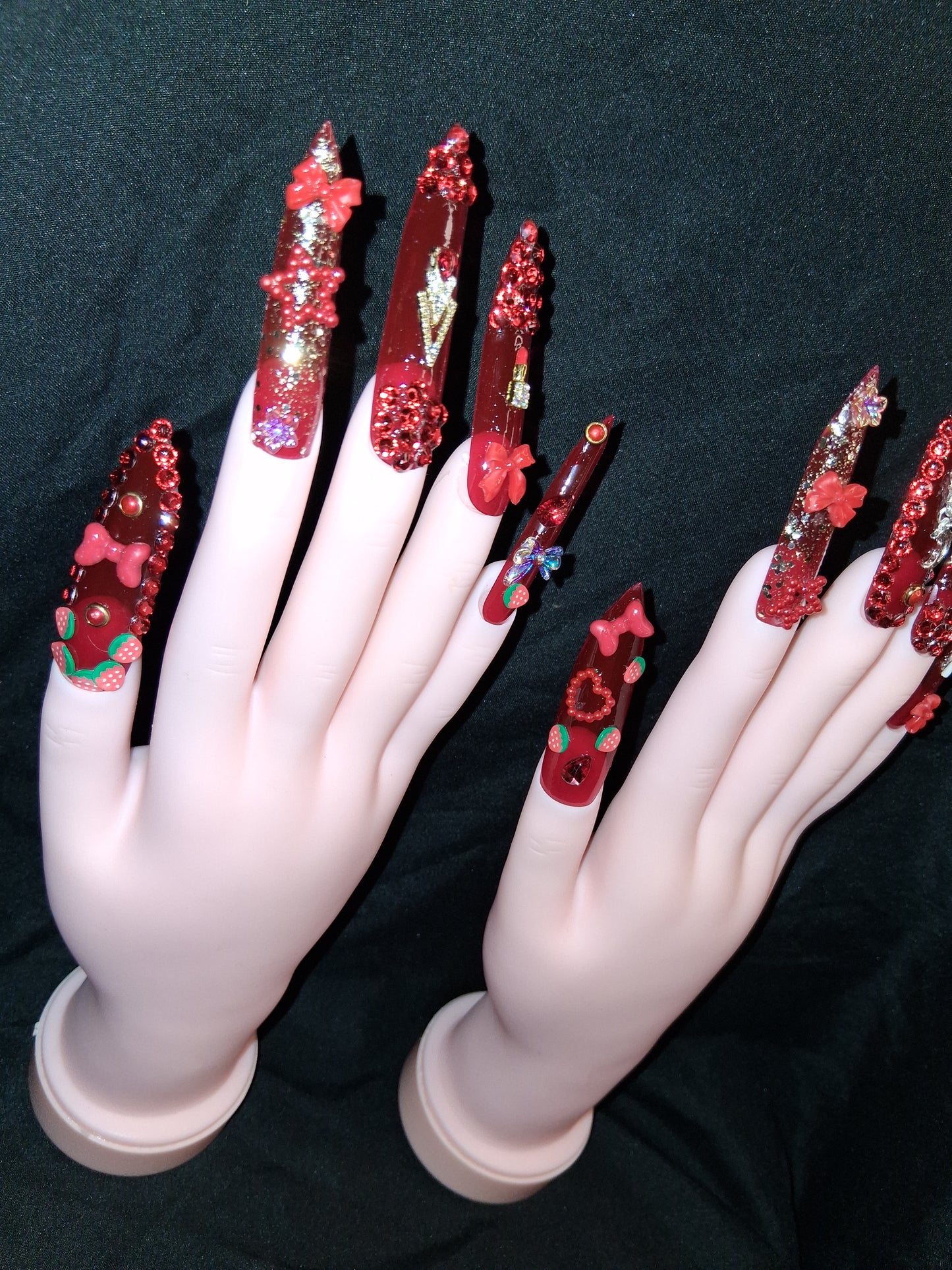 COCOMONEY NAILS CUSTOM 1 OF 1 GLUE ON PRESS ON COMES WITH FREE GIFTS #o91