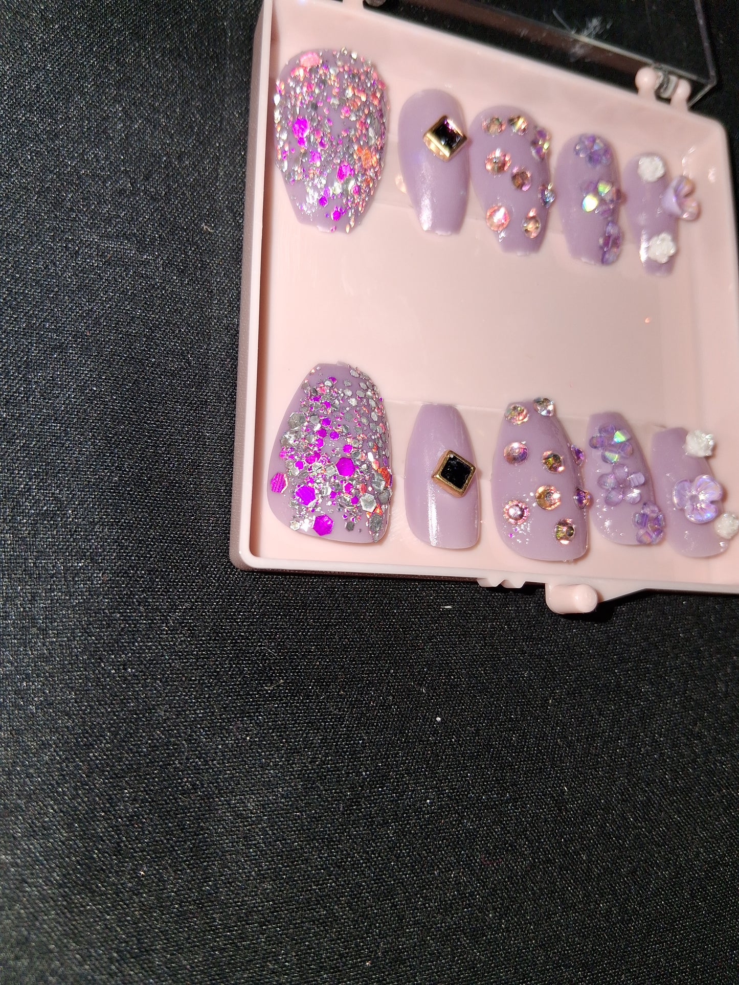 COCOMONEY NAILS CUSTOM 1 OF A KIND PIECES ACRYLIC COMES WITH FREE GIFTS