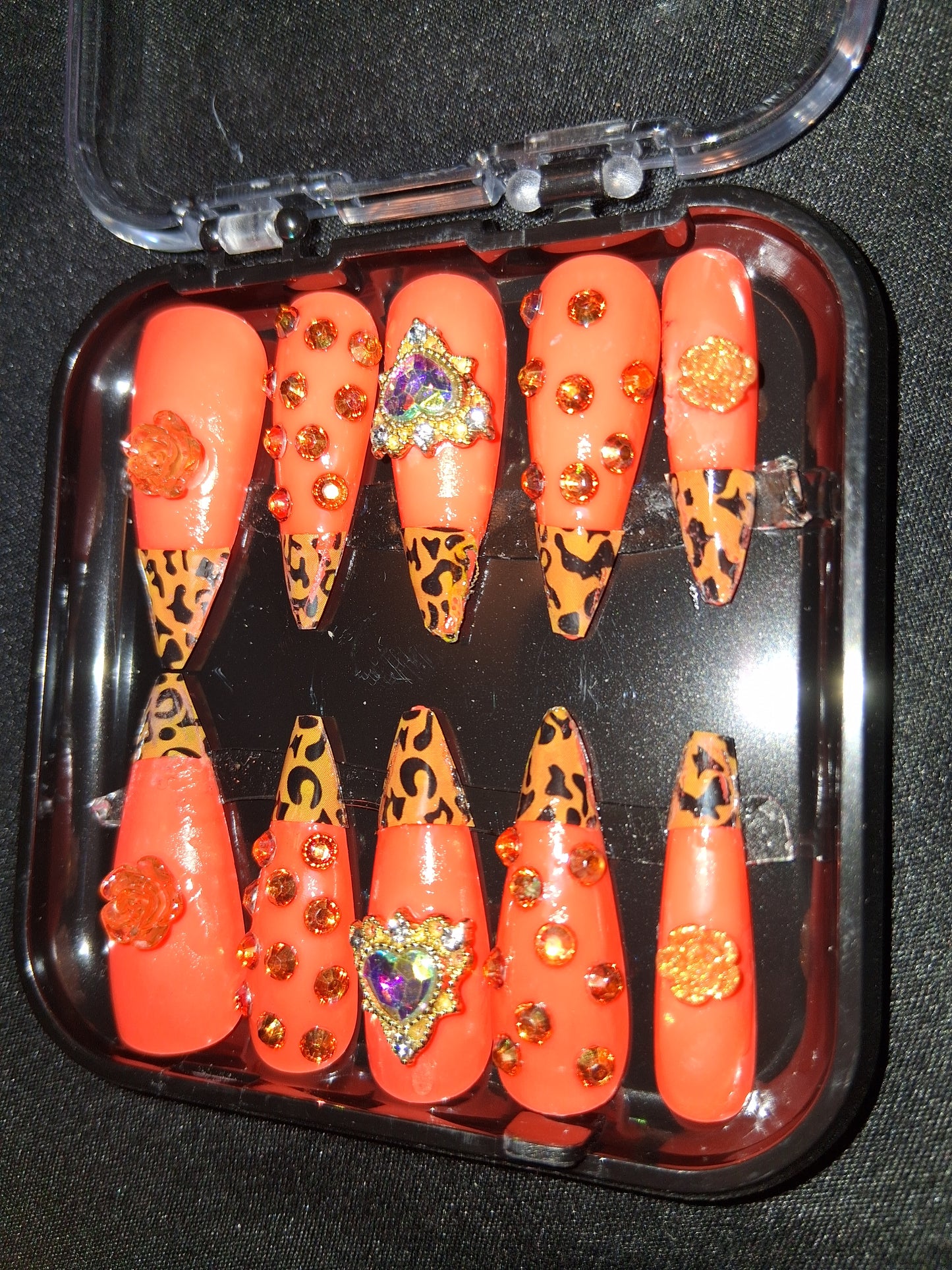 COCOMONEY NAILS CUSTOM 1 OF A KIND PIECES ACRYLIC COMES WITH FREE GIFTS