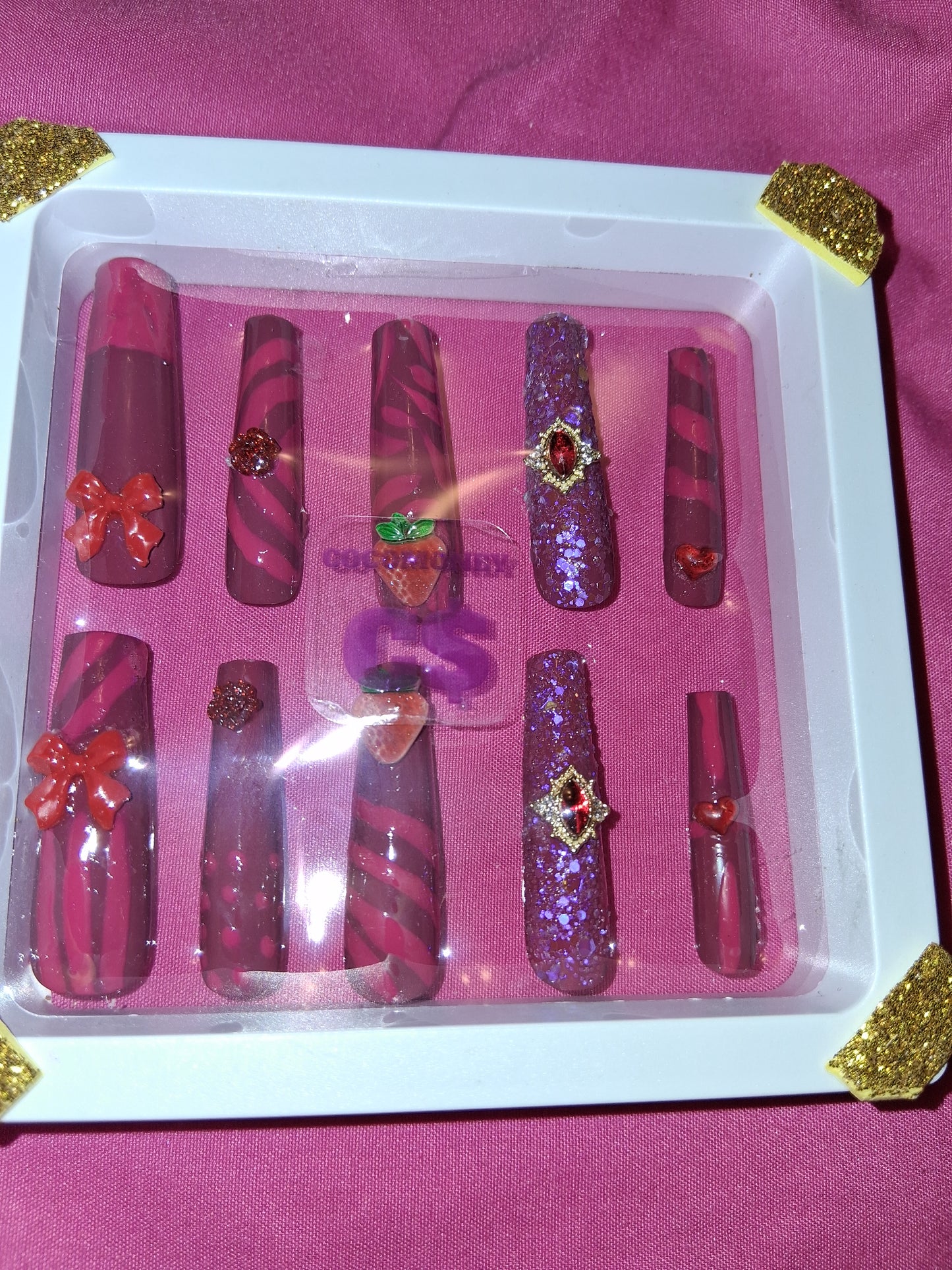 COCOMONEY NAILS CUSTOM 1 OF 1 GLUE ON PRESS ON COMES WITH FREE GIFTS #o53