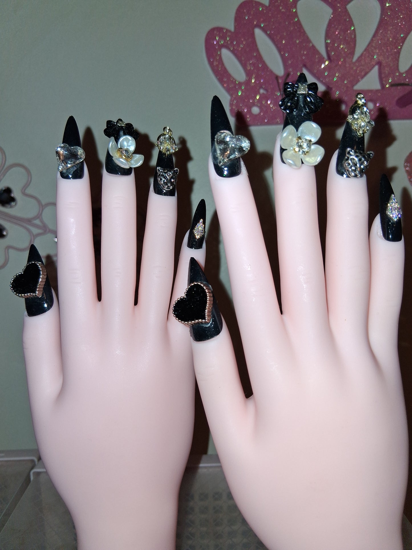 COCOMONEY NAILS CUSTOM 1 OF 1 GLUE ON PRESS ON COMES WITH FREE GIFTS #o59