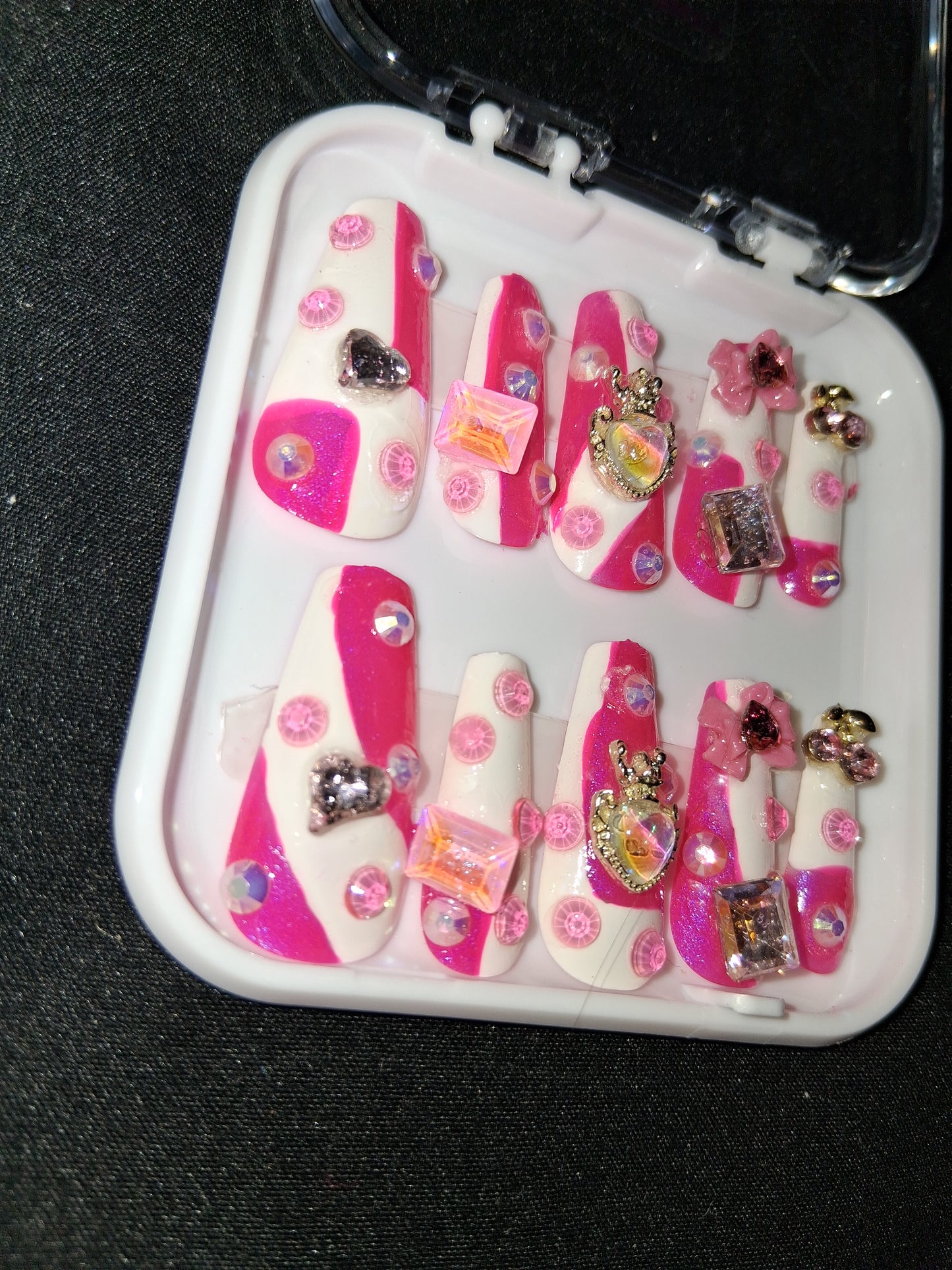 COCOMONEY NAILS CUSTOM 1 OF A KIND PIECES ACRYLIC COMES WITH FREE GIFTS