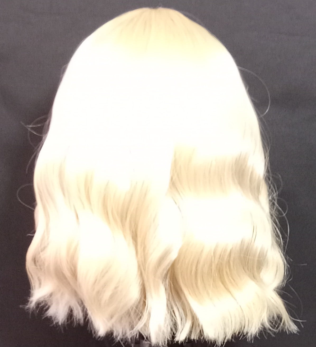 COCOMONEY WIG BLONDE WAVY SHOULDER LENGTH