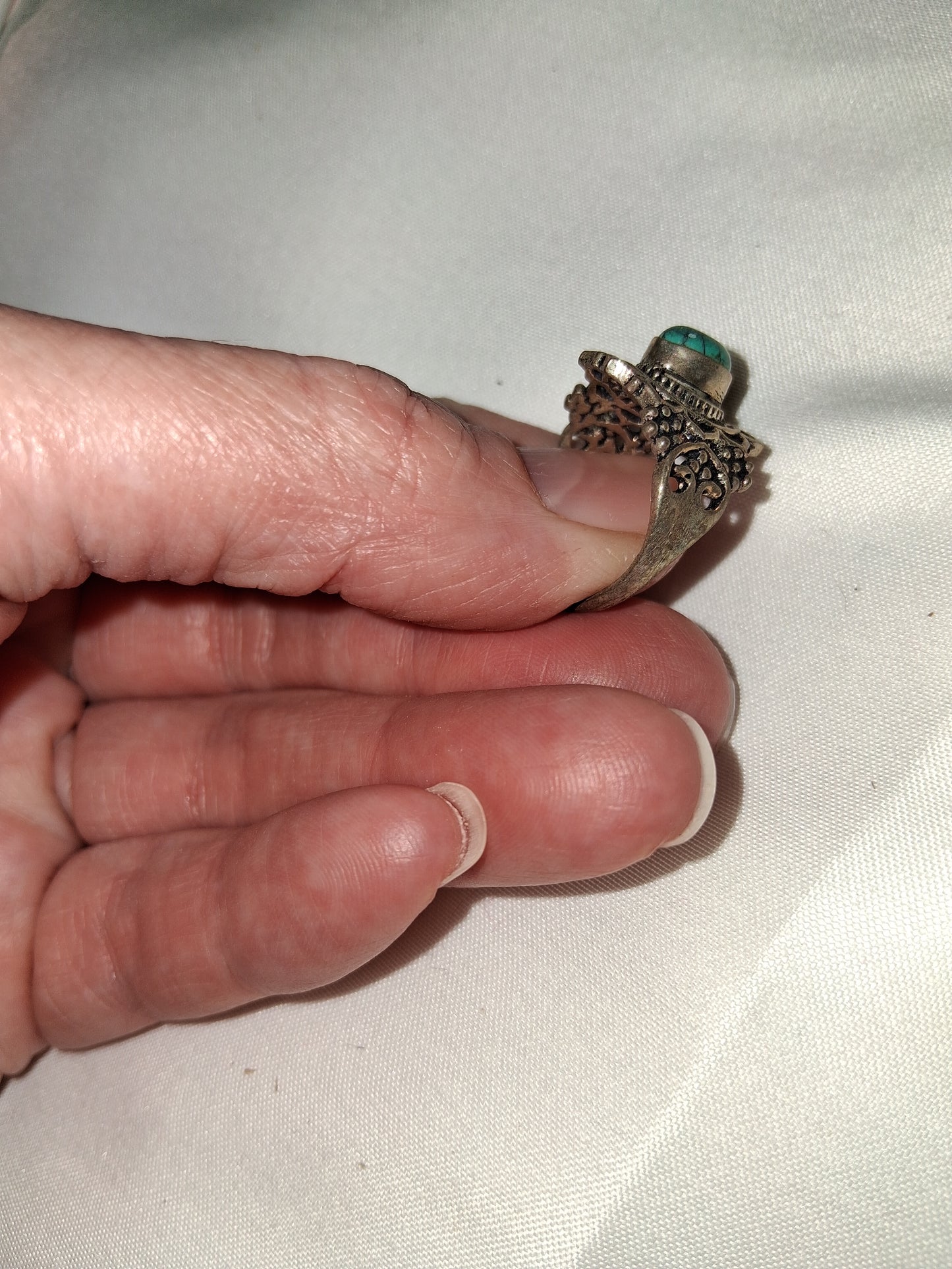 Silver plated ring size 7