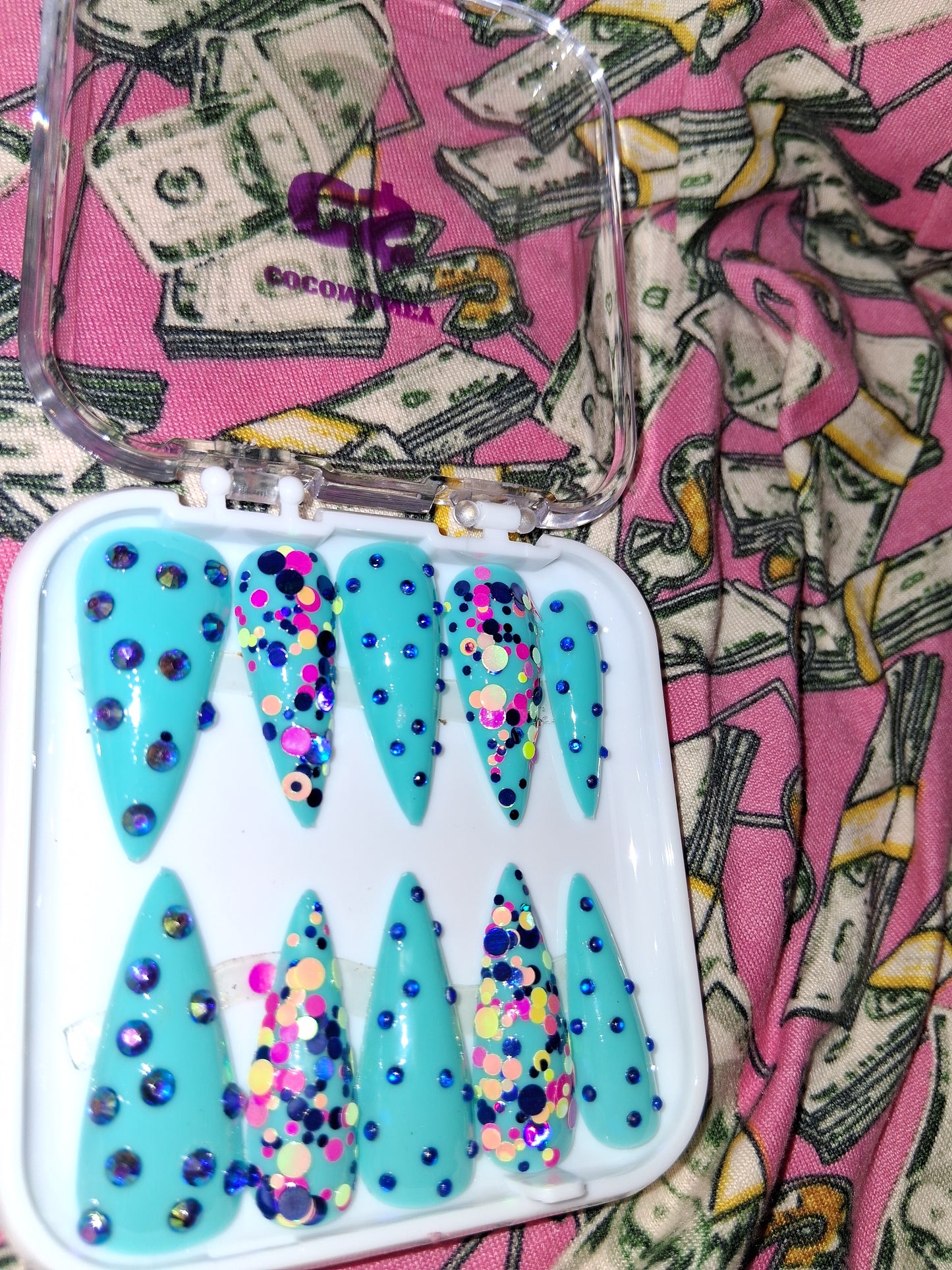 COCOMONEY NAILS CUSTOM 1 OF 1 GLUE ON PRESS ON COMES WITH FREE GIFTS #b89