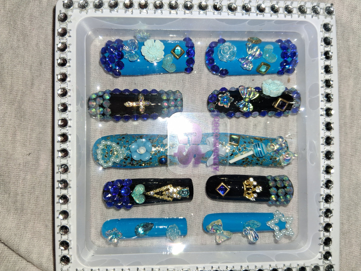 COCOMONEY NAILS CUSTOM 1 OF 1 GLUE ON PRESS ON COMES WITH FREE GIFTS #p13