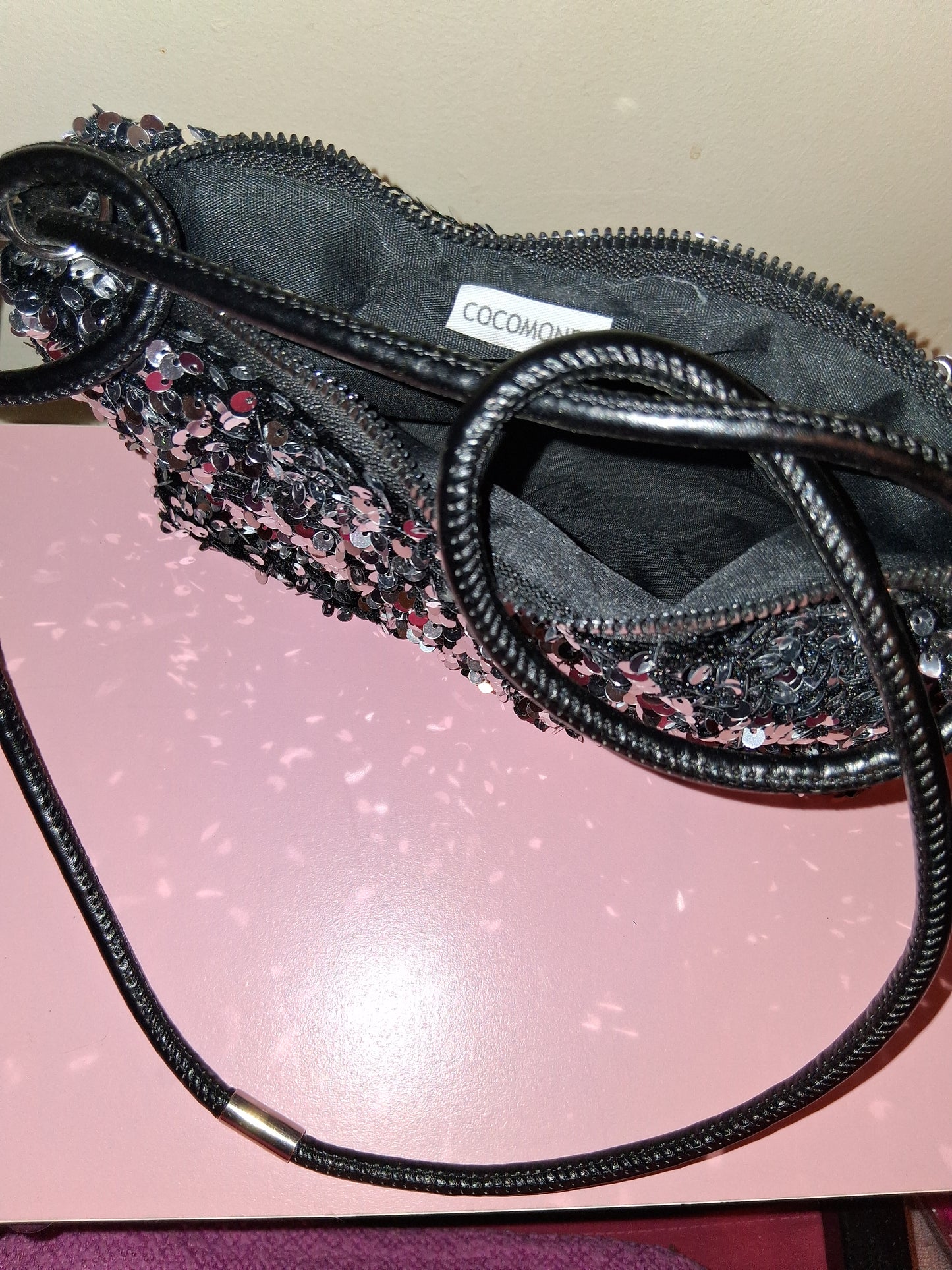 COCOMONEY HANDBAG BLACK 10IN BY 6HALF IN BY 4IN ONLY 1