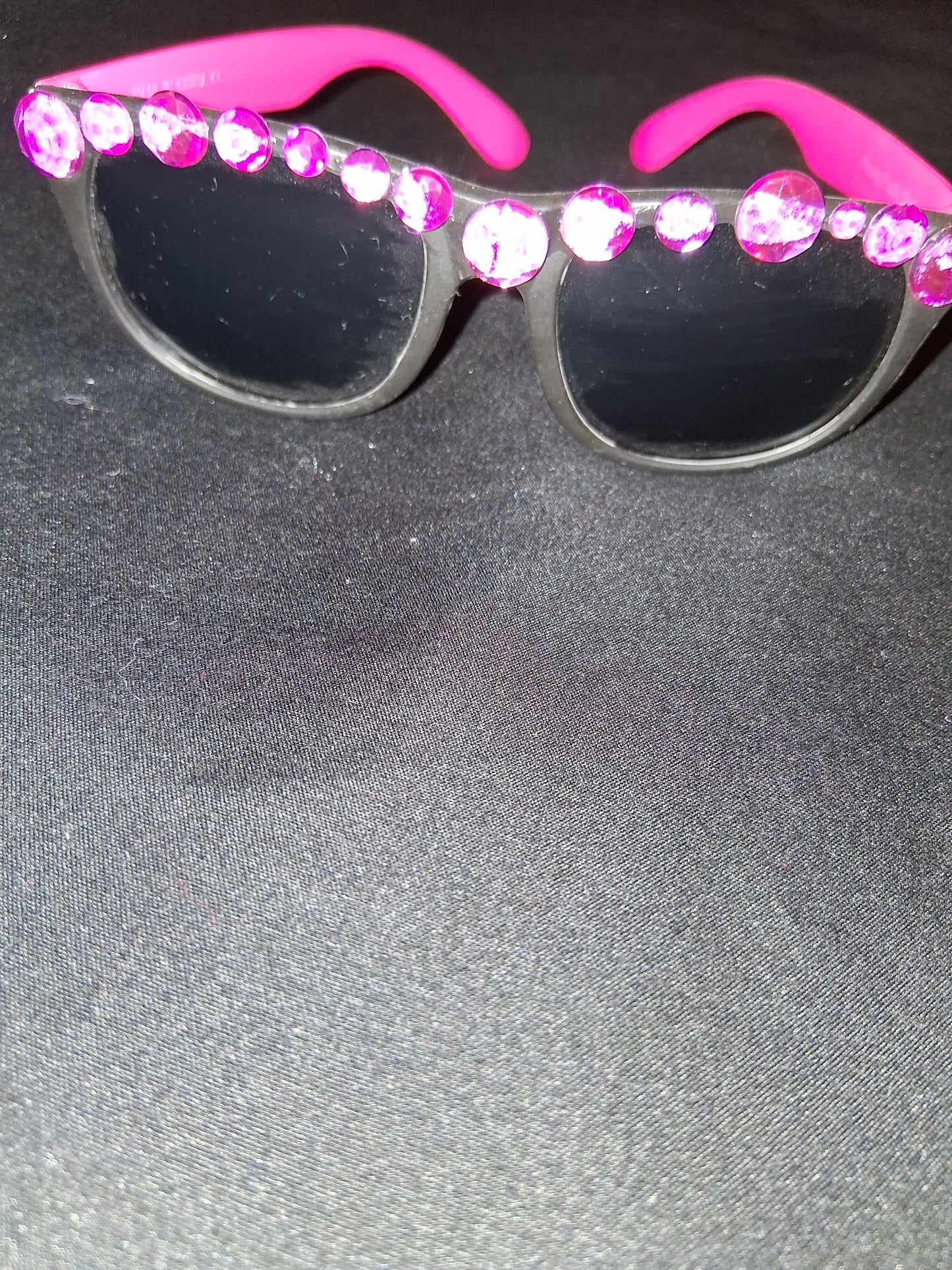 COCOMONEY GLASSES 1 OF A KIND CUSTOM SUN GLASSES PLASTIC πΆ comes with free gifts π