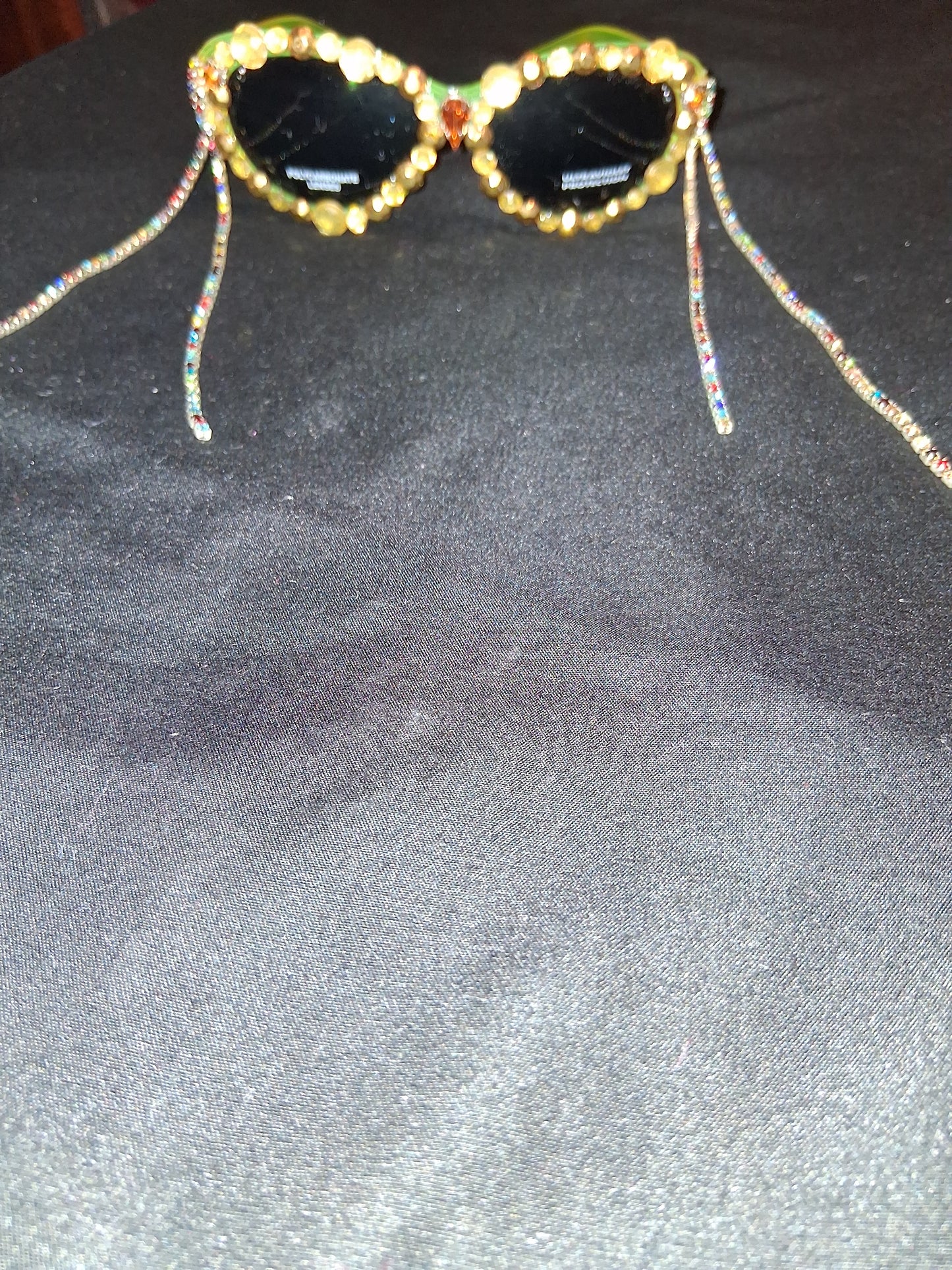 COCOMONEY GLASSES 1 OF A KIND CUSTOM SUN GLASSES PLASTIC πΆ comes with free gifts π