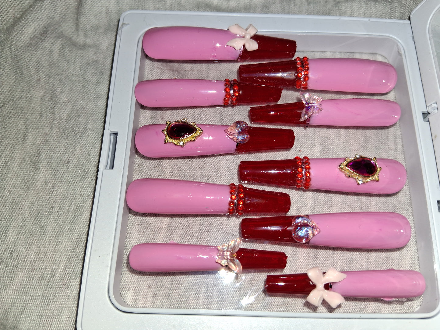 COCOMONEY NAILS CUSTOM 1 OF 1 GLUE ON PRESS ON COMES WITH FREE GIFTS #p30