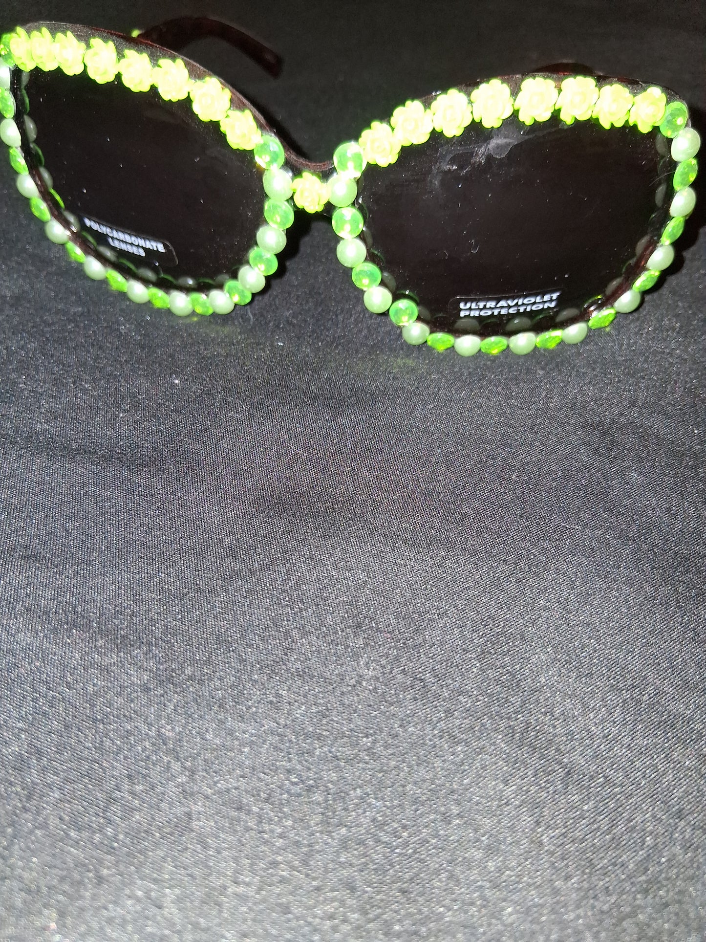 COCOMONEY GLASSES 1 OF A KIND CUSTOM SUN GLASSES PLASTIC πΆ comes with free gifts π