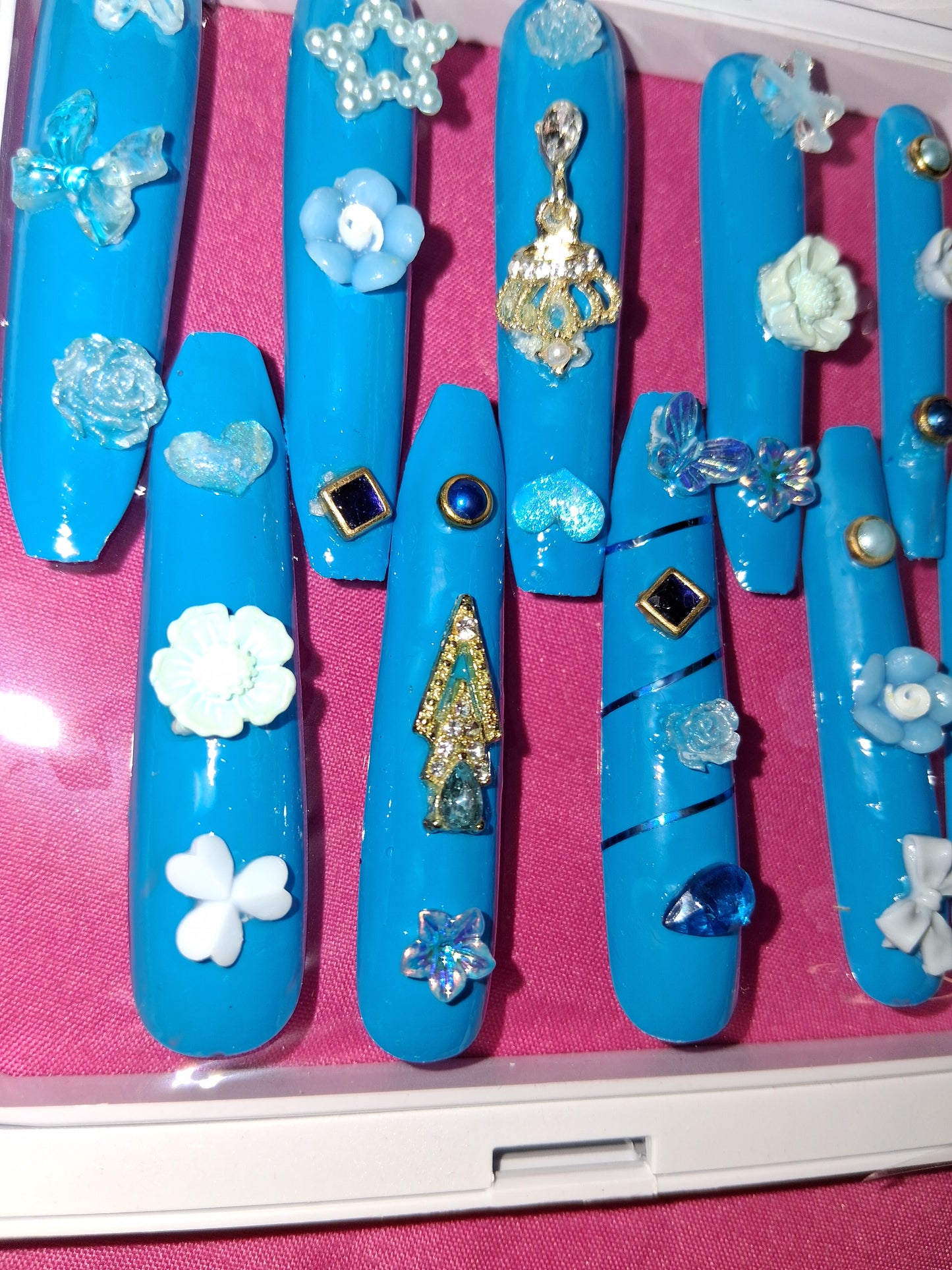 COCOMONEY NAILS CUSTOM 1 OF 1 GLUE ON PRESS ON COMES WITH FREE GIFTS #o5
