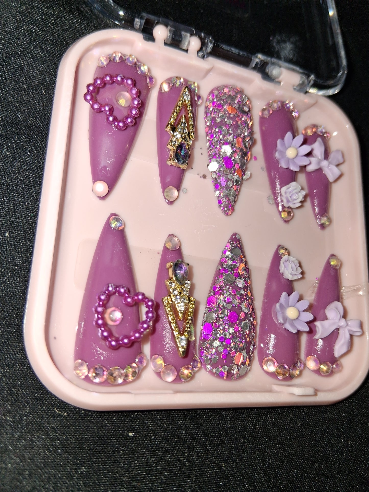 COCOMONEY NAILS CUSTOM 1 OF A KIND PIECES ACRYLIC COMES WITH FREE GIFTS