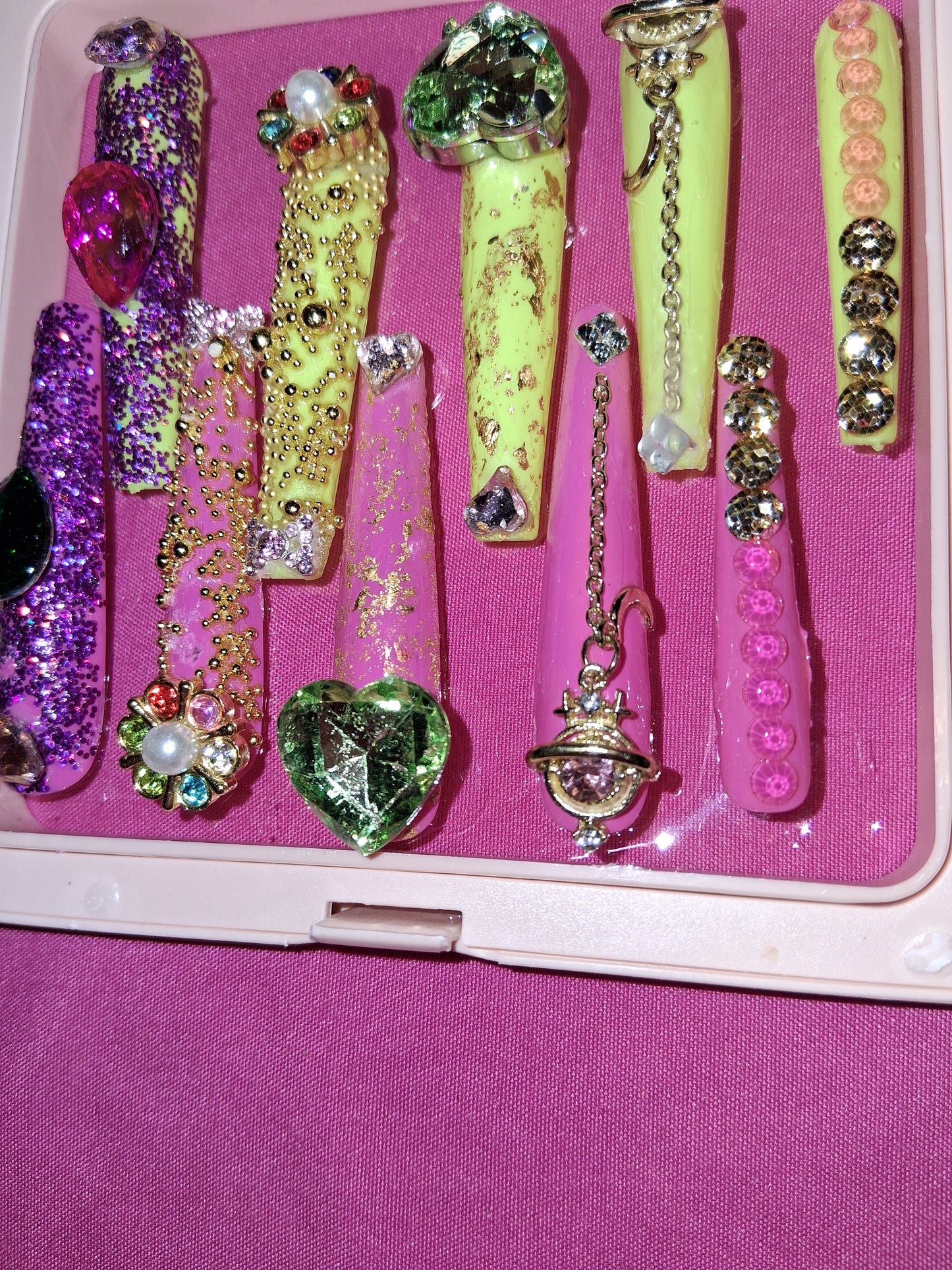 COCOMONEY NAILS CUSTOM 1 OF 1 GLUE ON PRESS ON COMES WITH FREE GIFTS #o37
