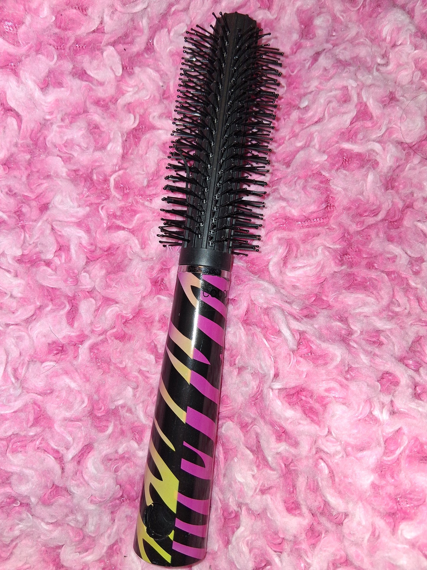 COCOMONEY HAIR BRUSH FULL SIZE PLASTIC with free gift