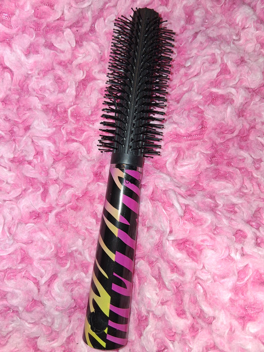 COCOMONEY HAIR BRUSH FULL SIZE PLASTIC with free gift