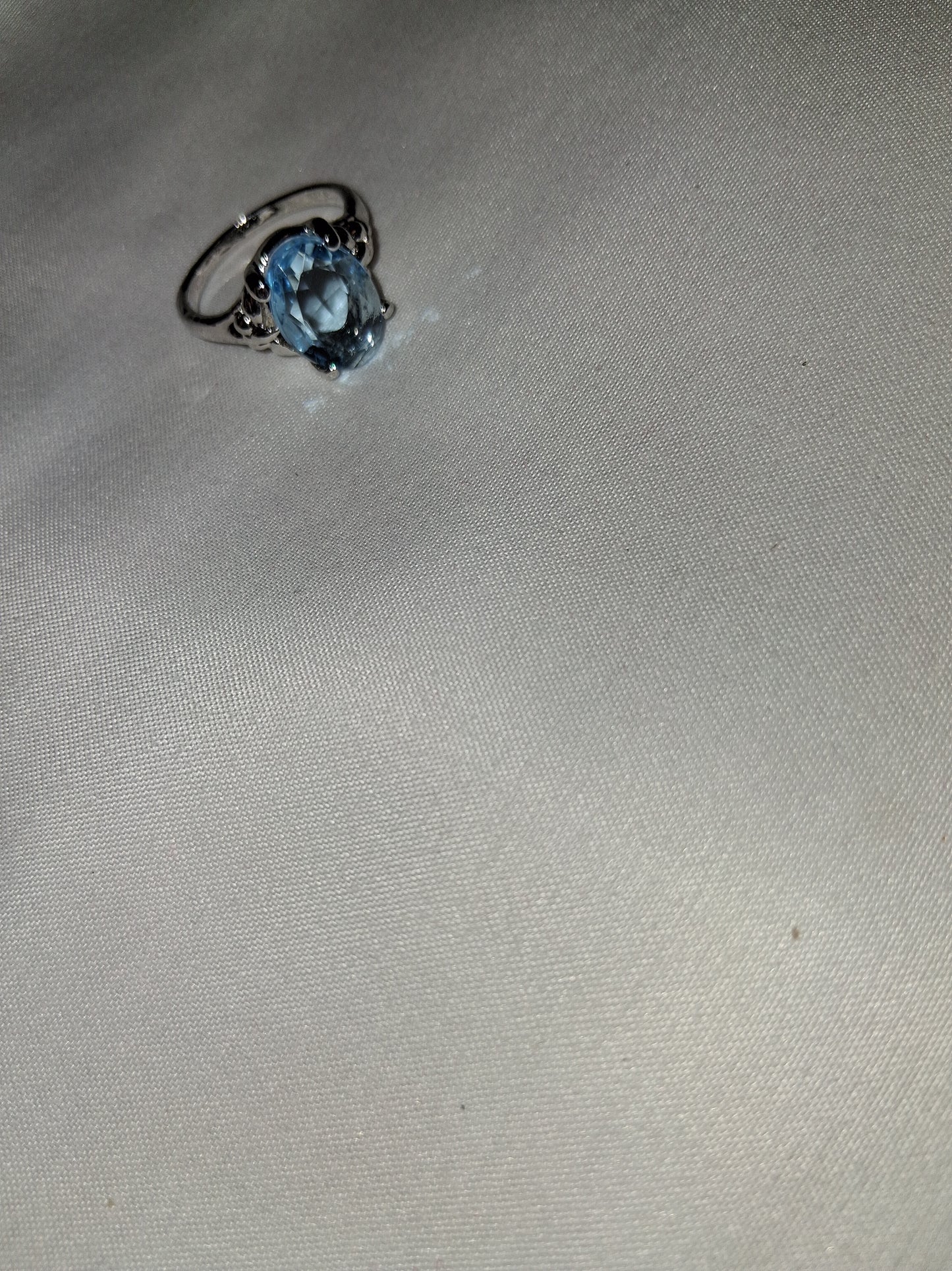 Blue costume ring silver plated