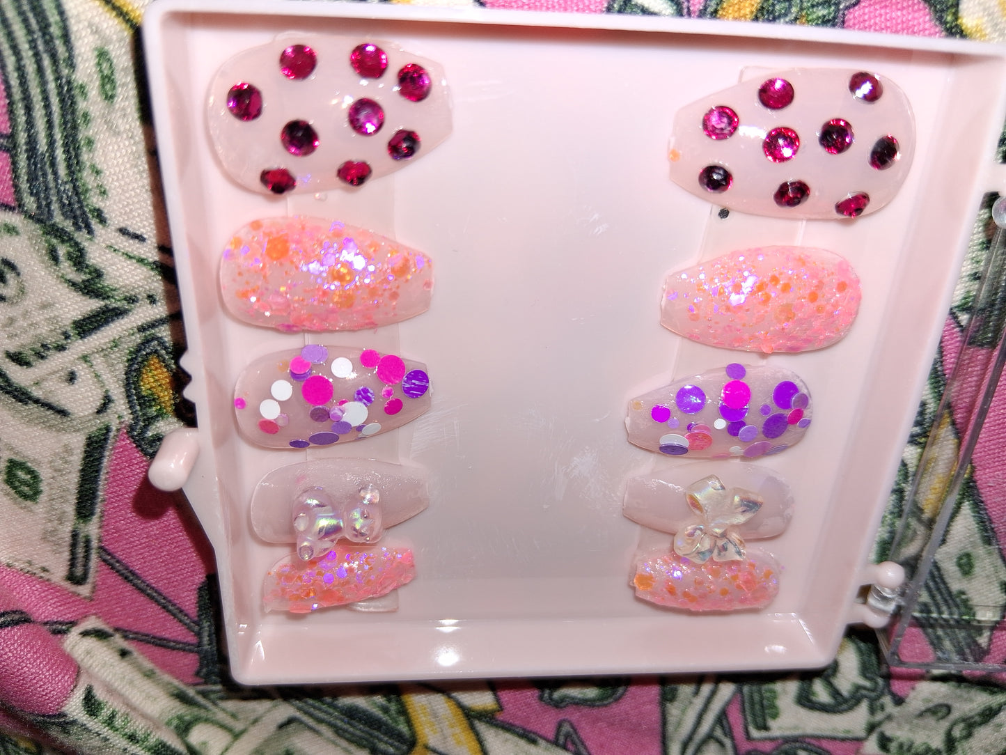 COCOMONEY NAILS CUSTOM 1 OF 1 GLUE ON PRESS ON COMES WITH FREE GIFTS #b65